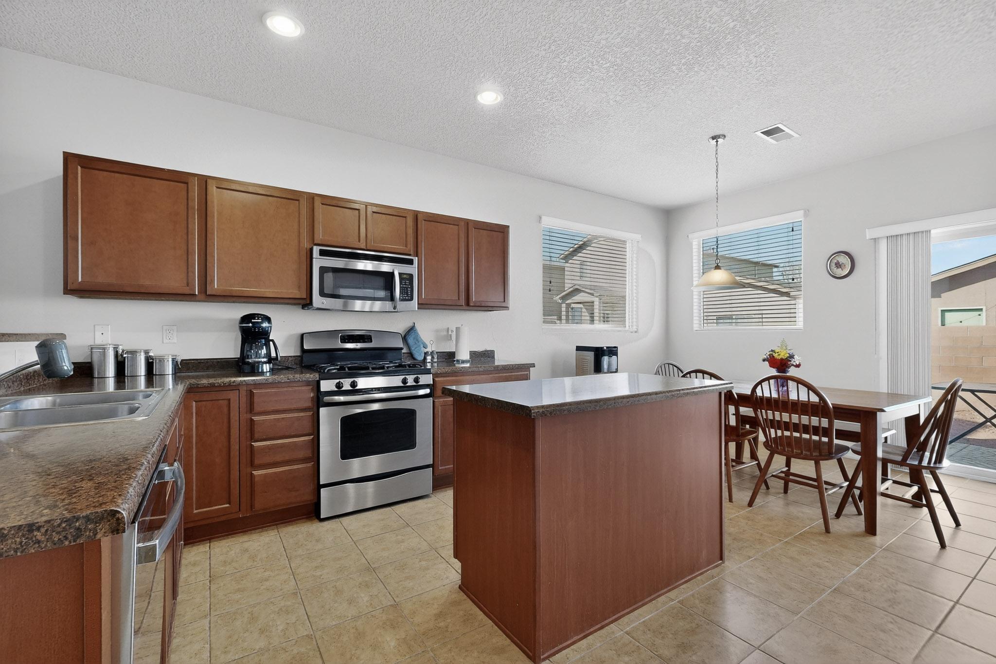 10639 Microlith Road SW