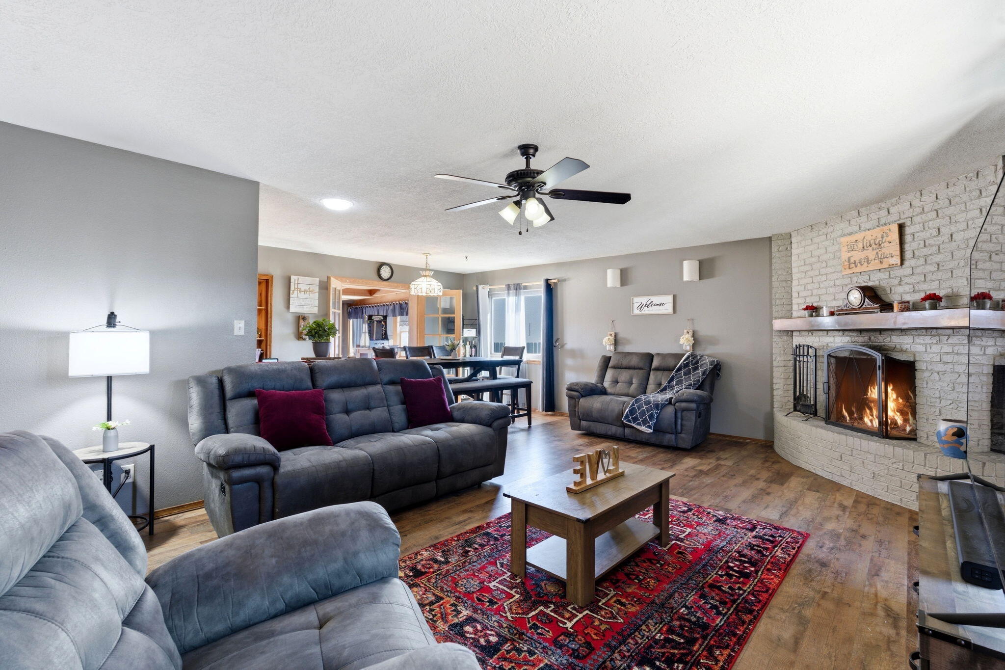 10012 Clearwater Court NW