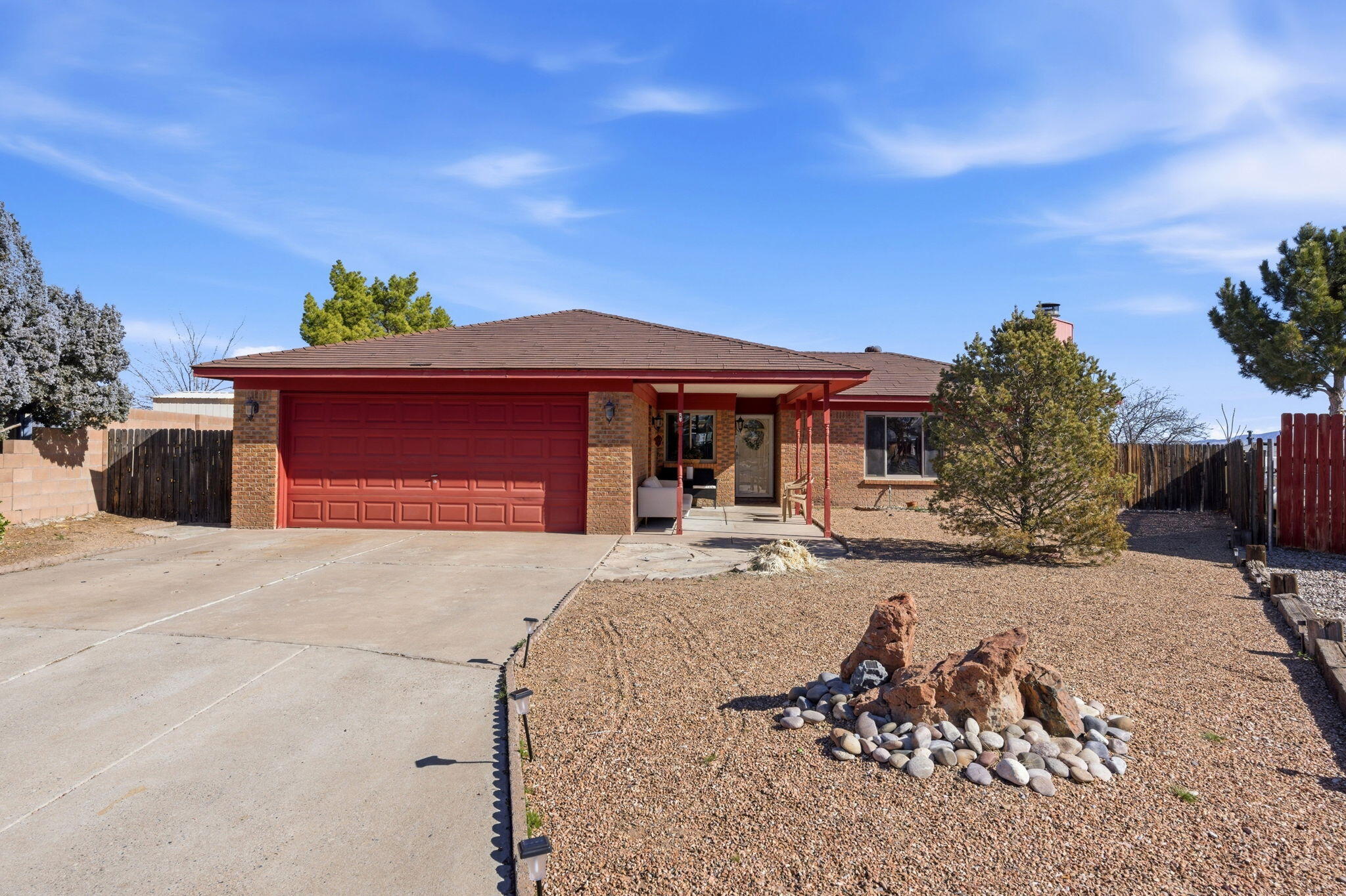 10012 Clearwater Court NW