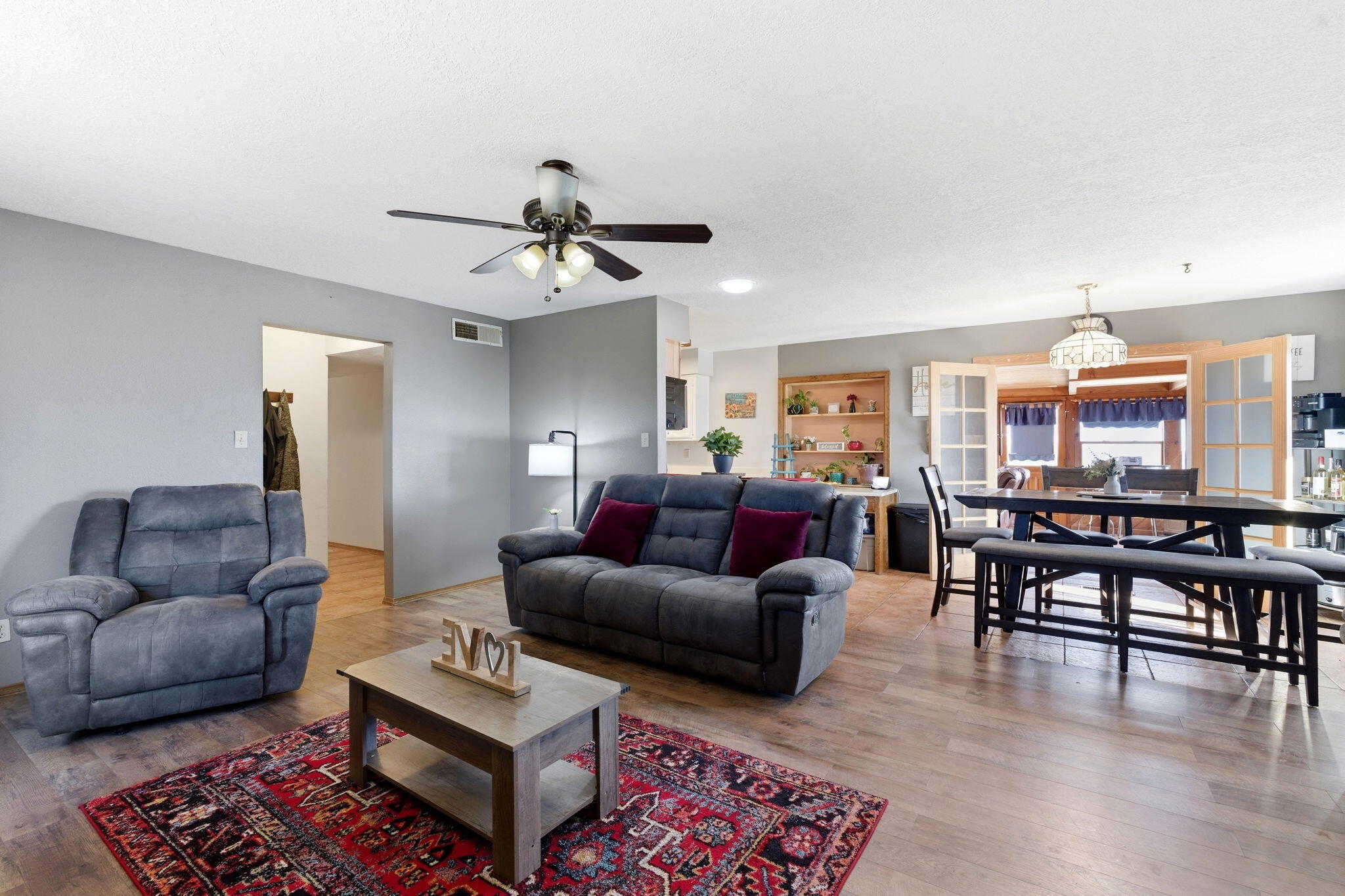 10012 Clearwater Court NW