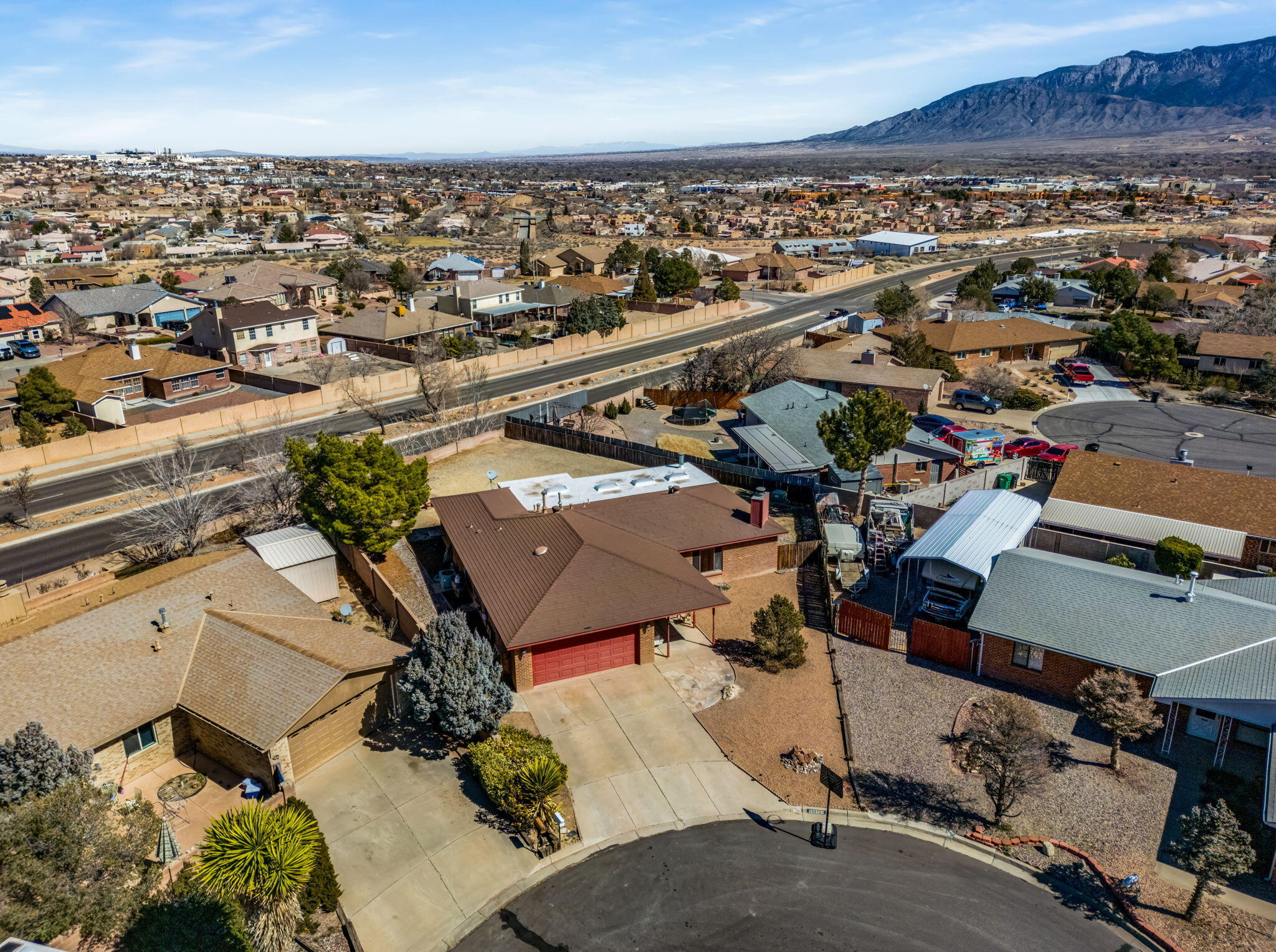 10012 Clearwater Court NW