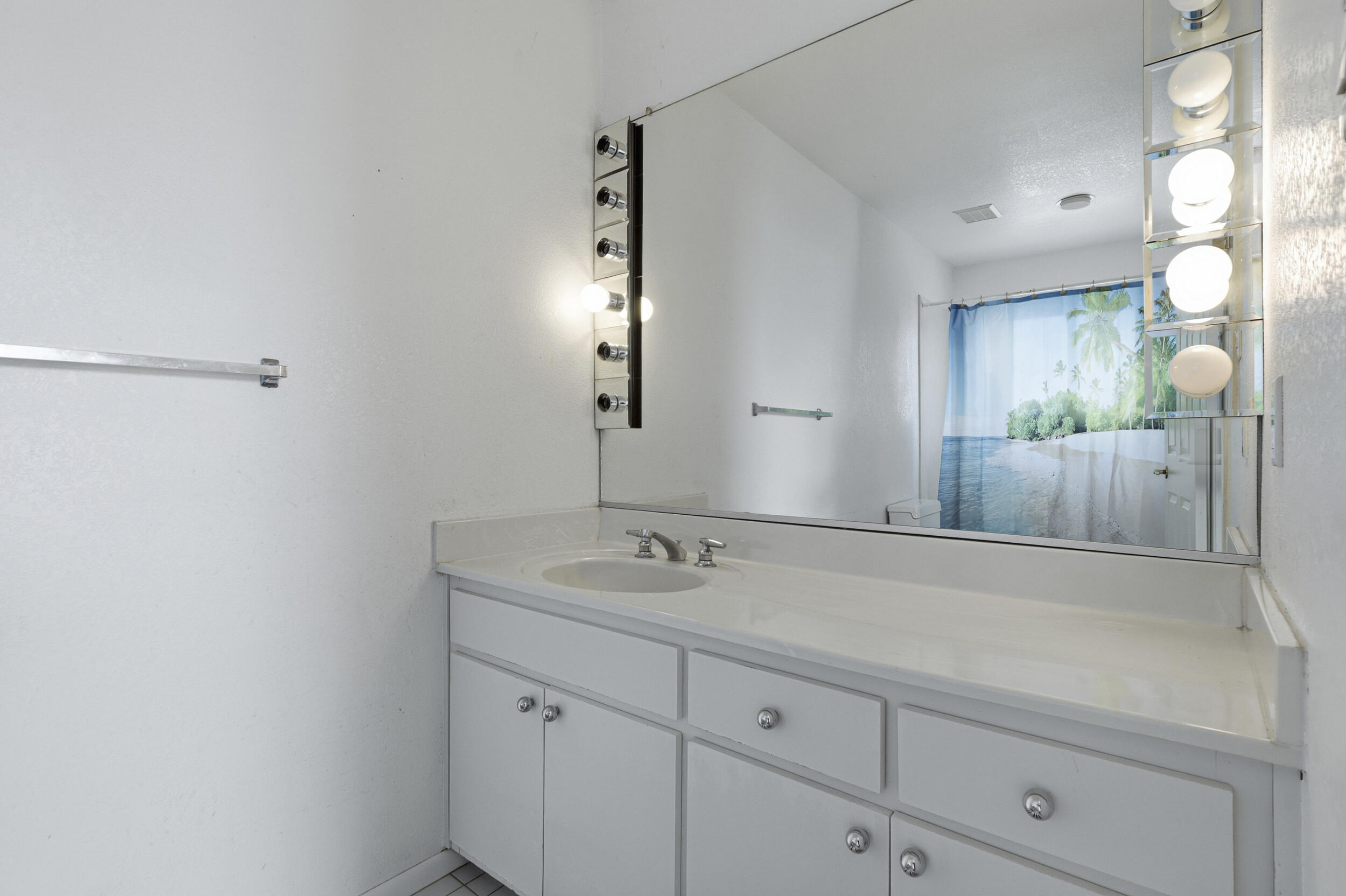 2007 Embarcadero Court