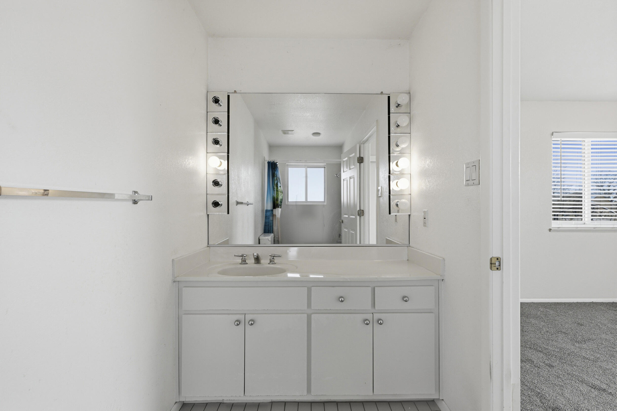 2007 Embarcadero Court