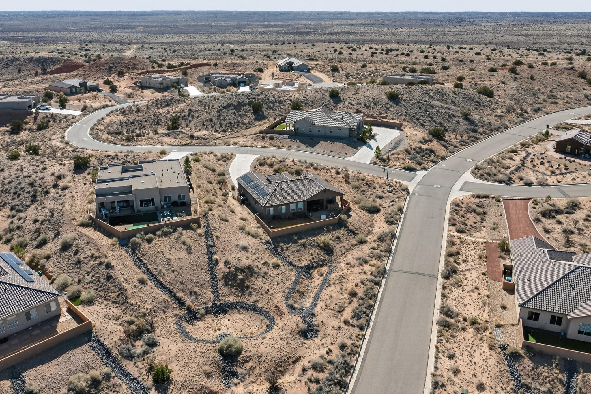 5572 Barranca Overlook Court NE