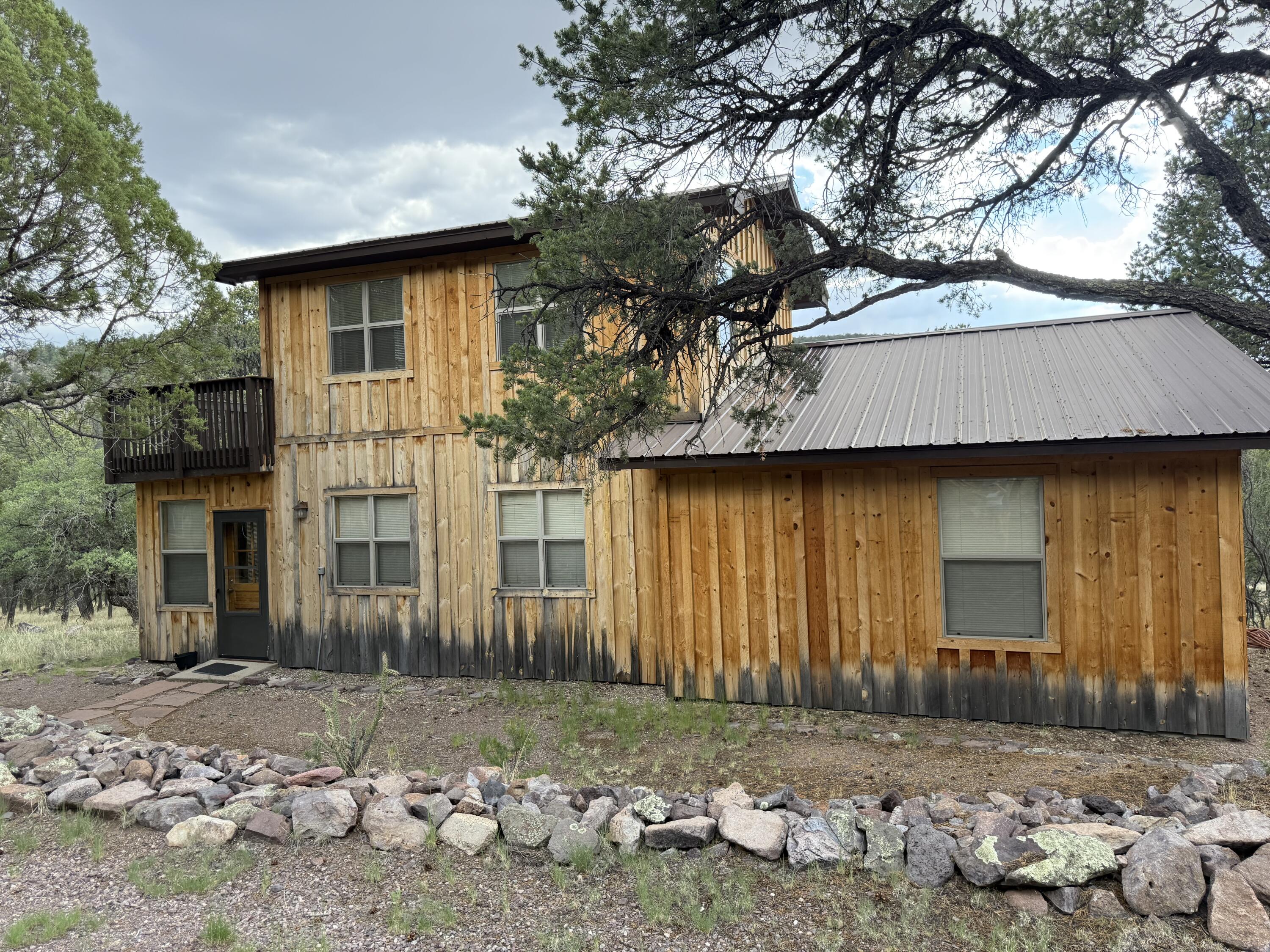 9 Cochise Drive