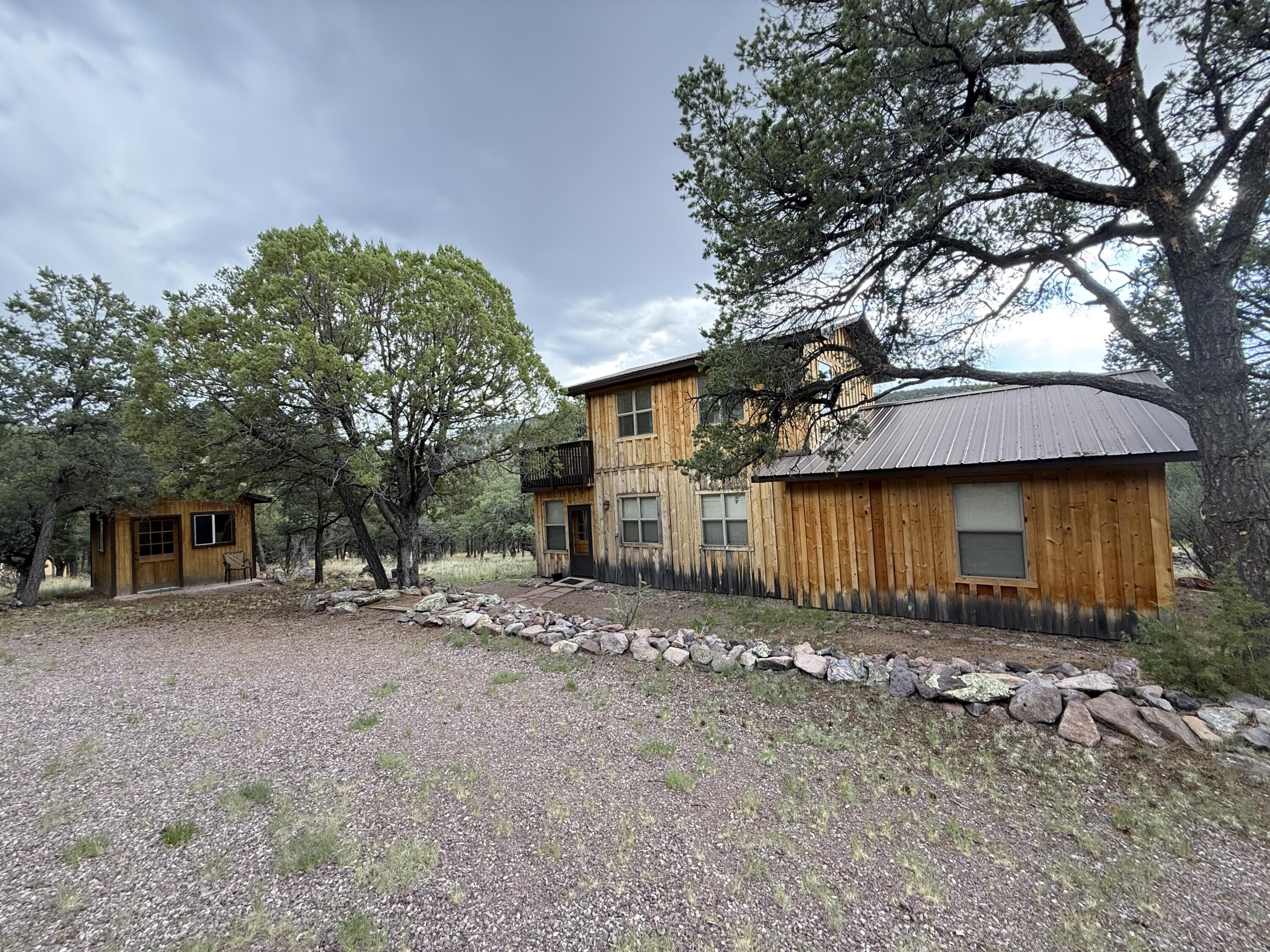 9 Cochise Drive