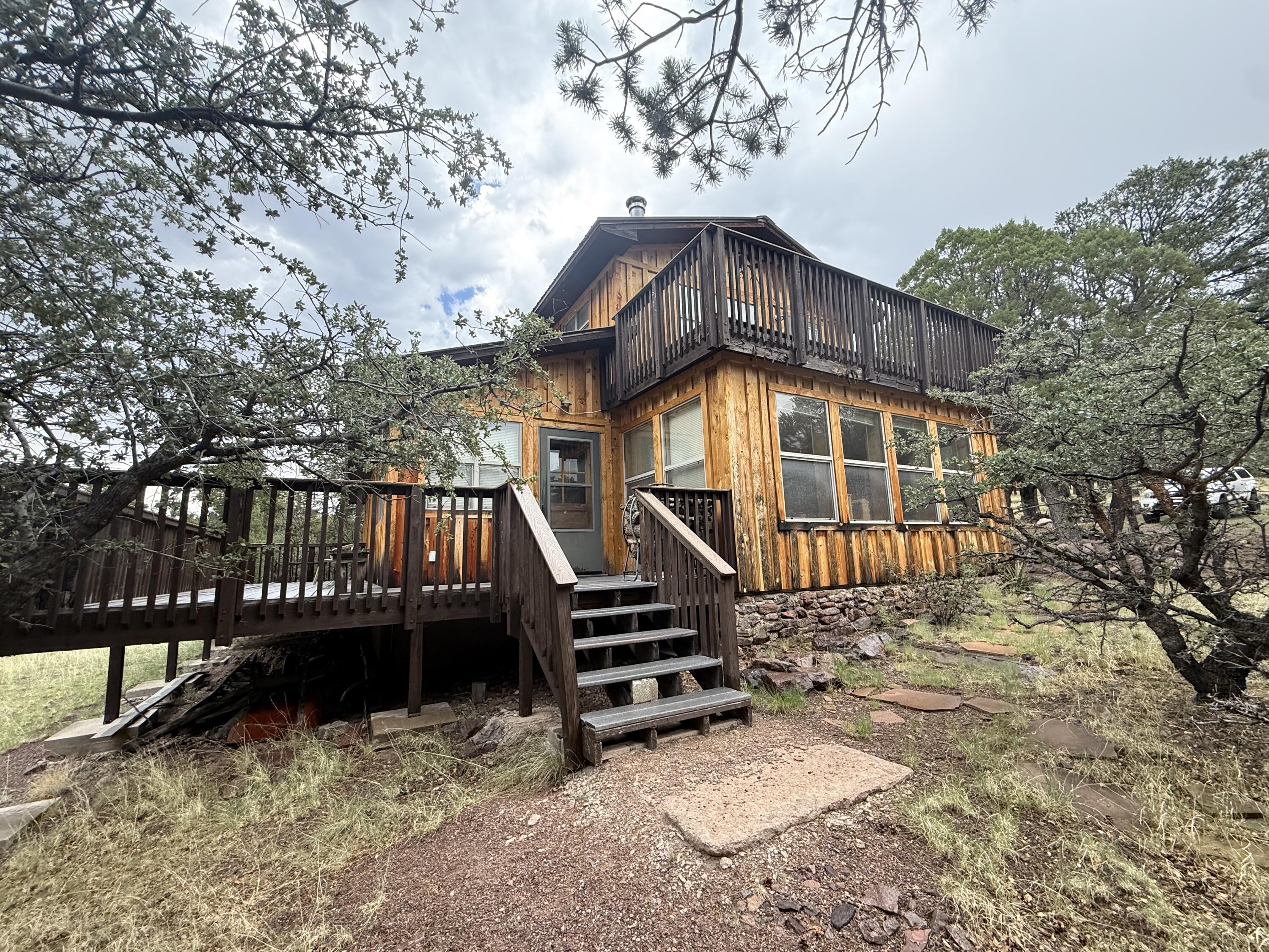 9 Cochise Drive