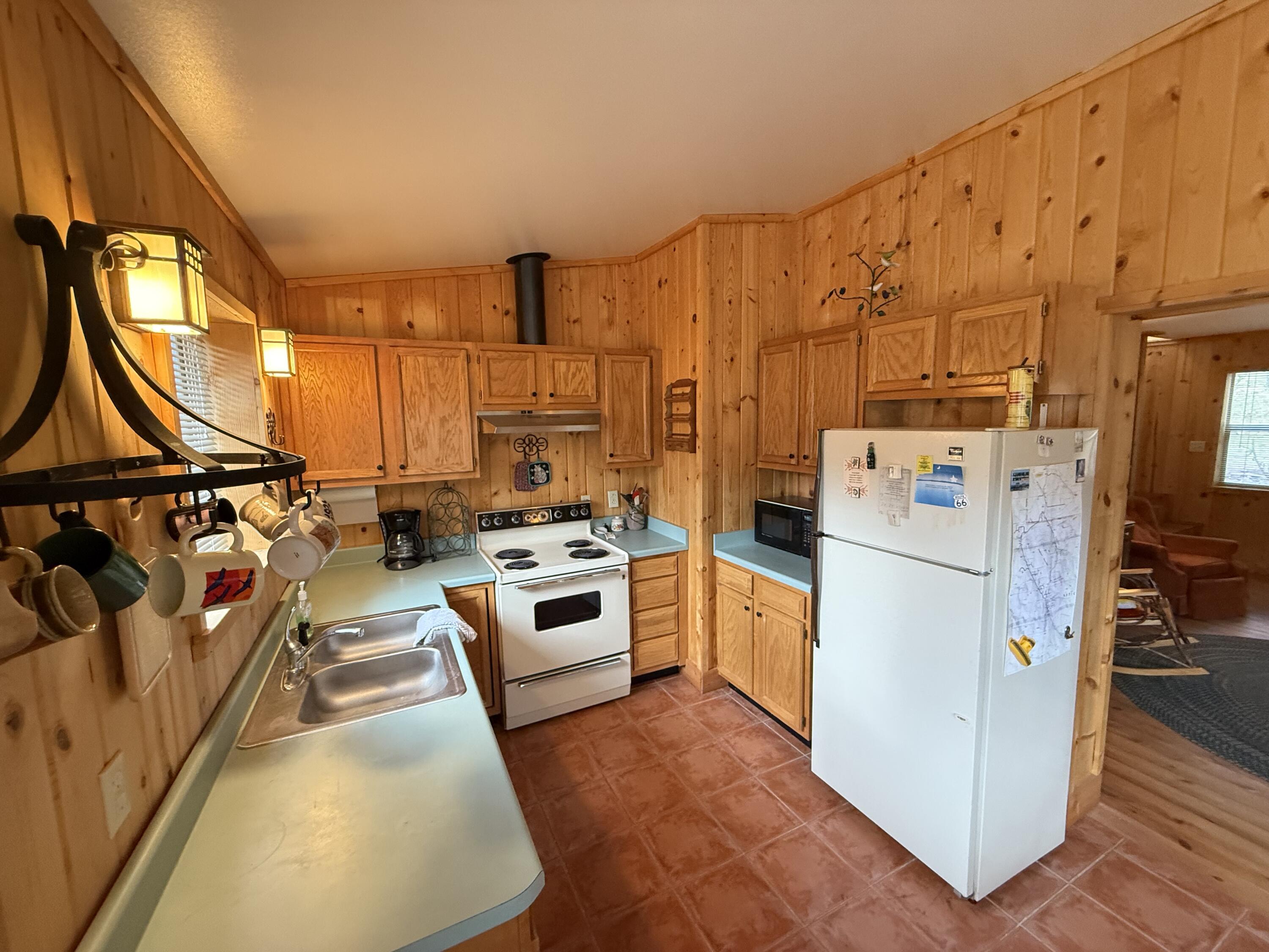 9 Cochise Drive