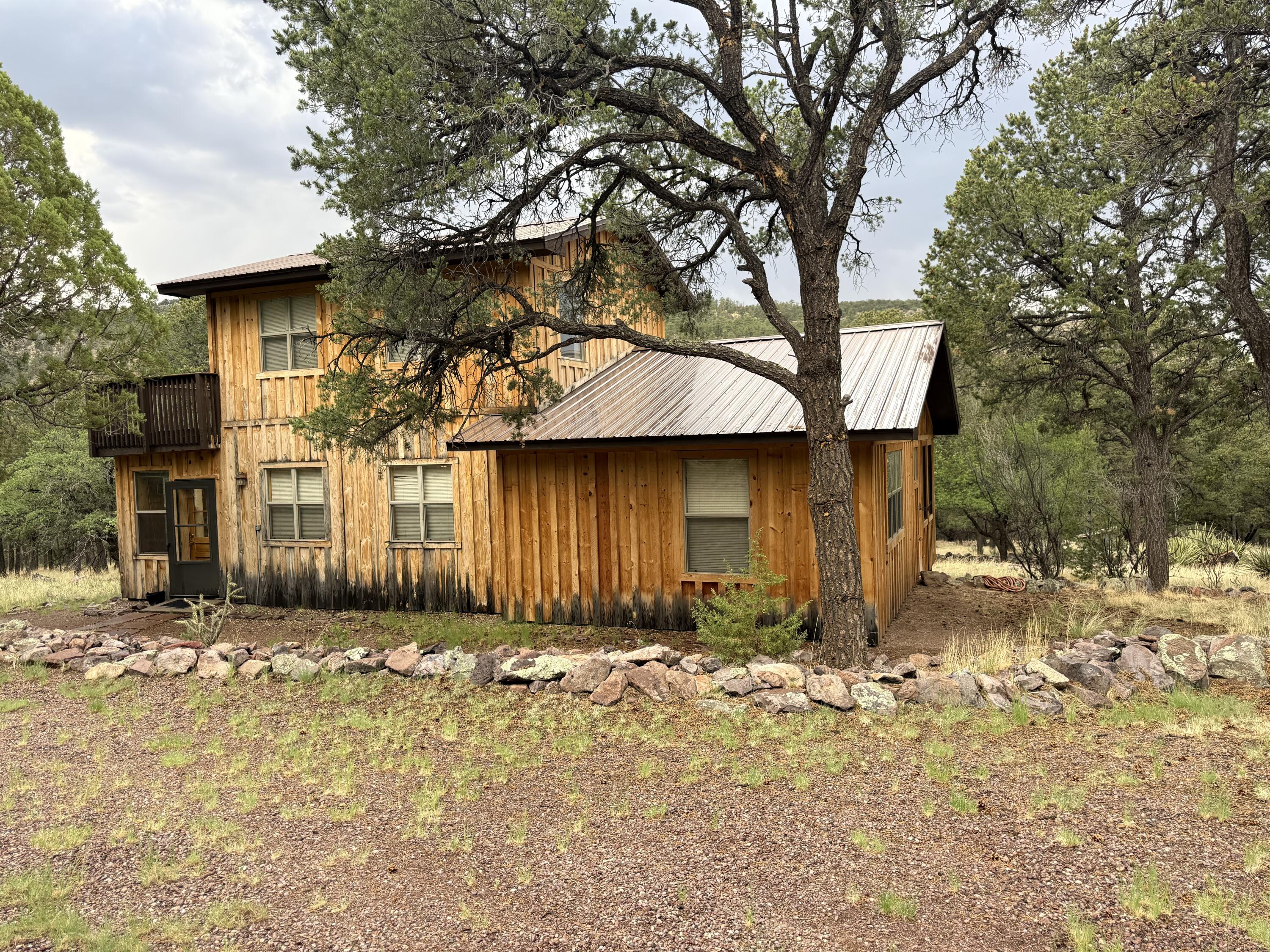 9 Cochise Drive