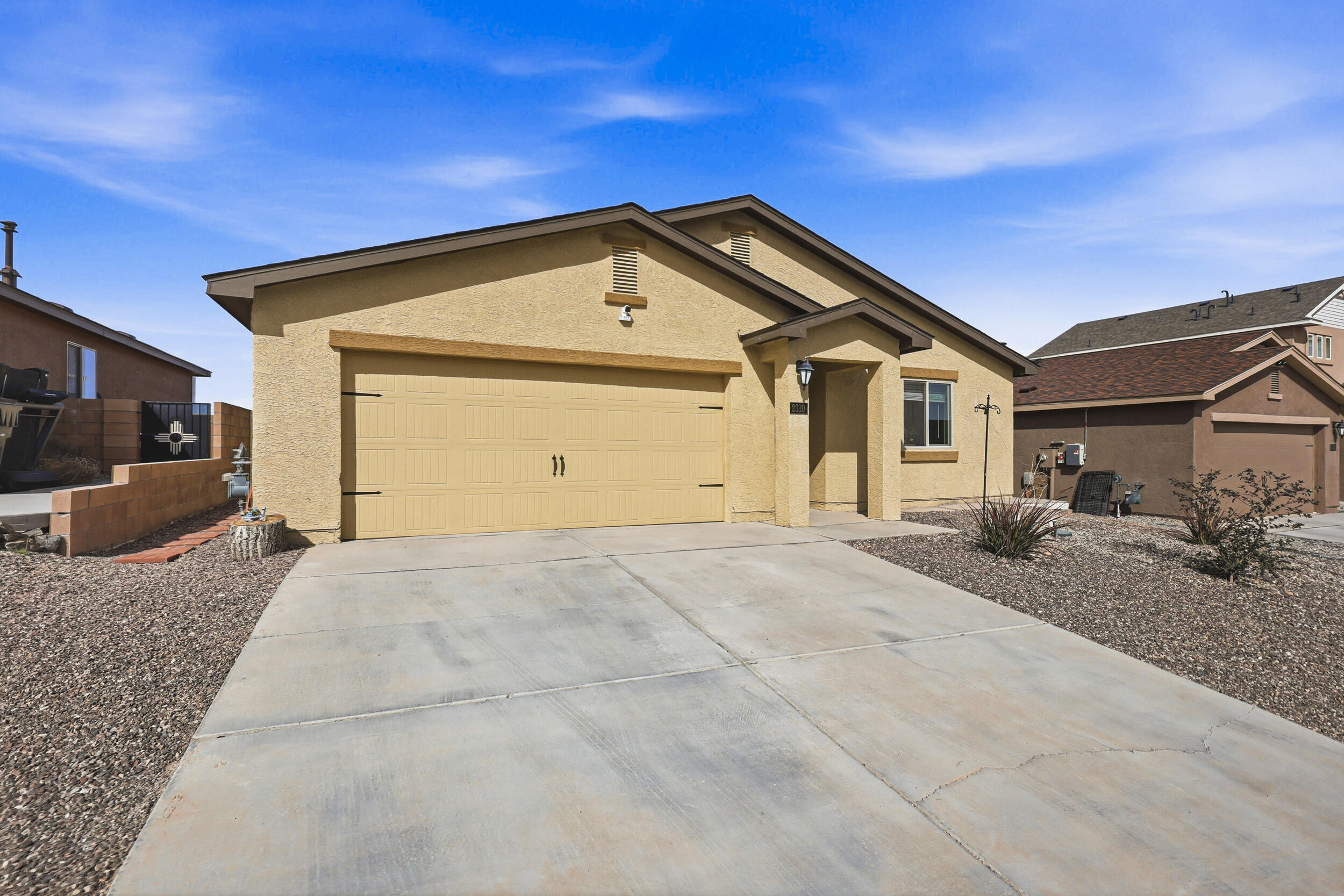 2310 Isabella Lane