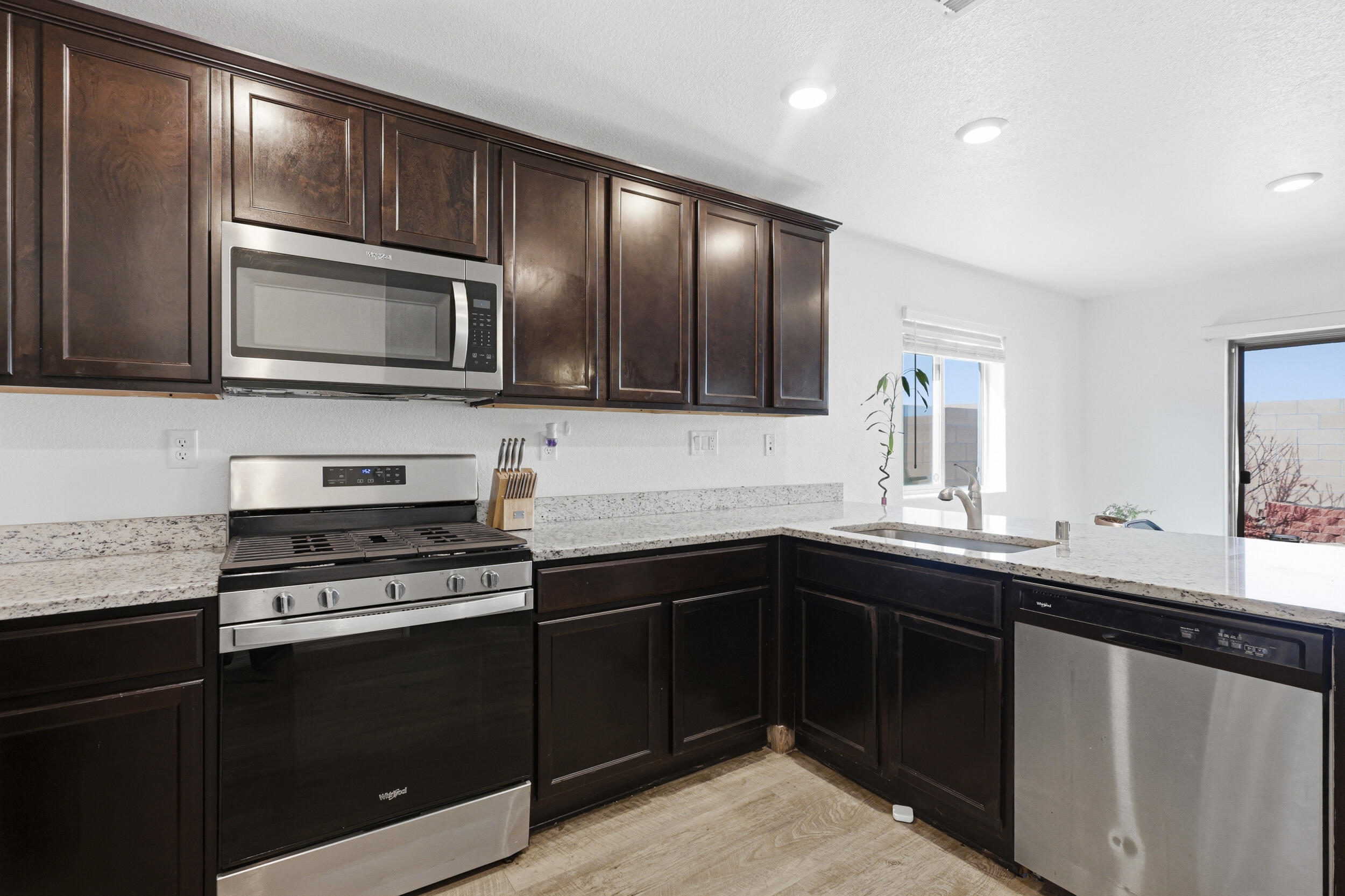 2310 Isabella Lane