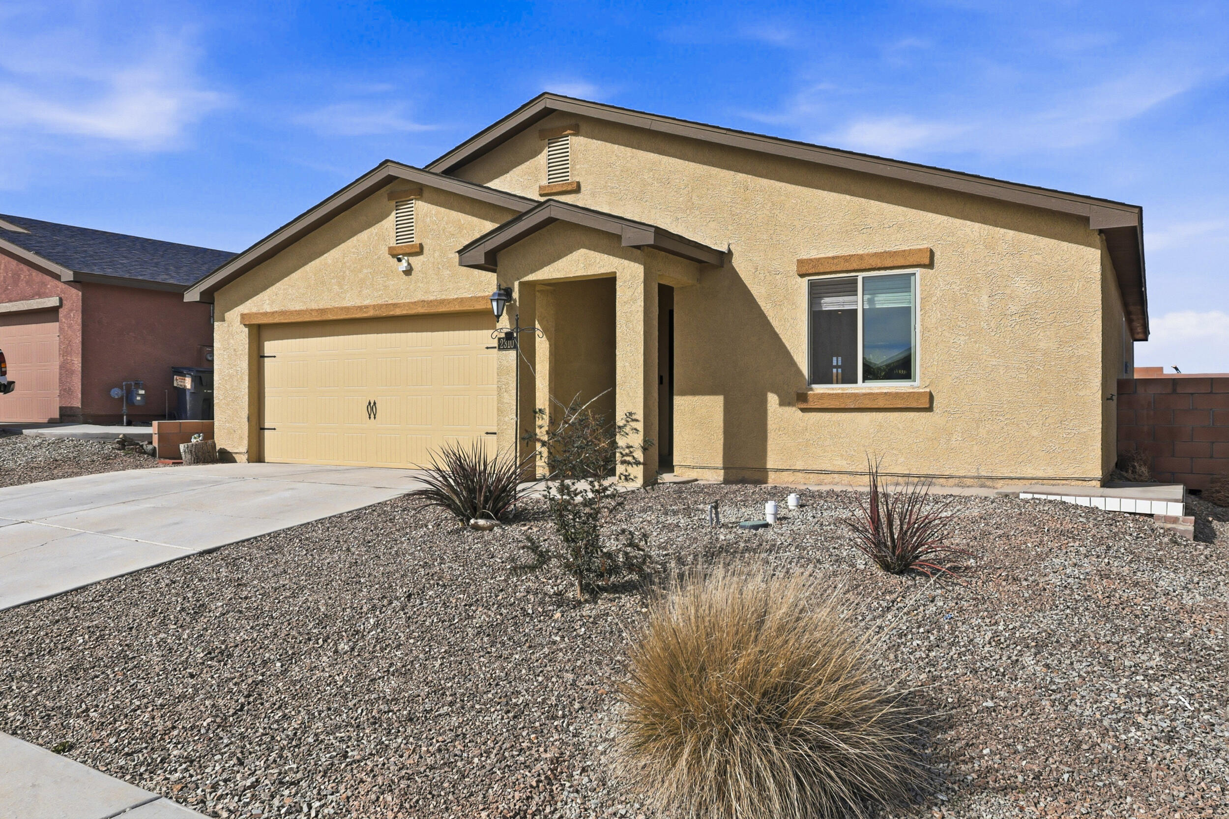 2310 Isabella Lane