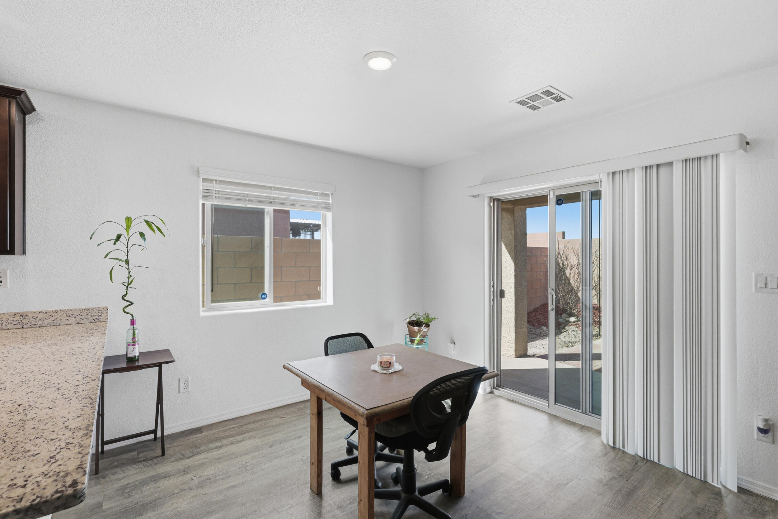 2310 Isabella Lane