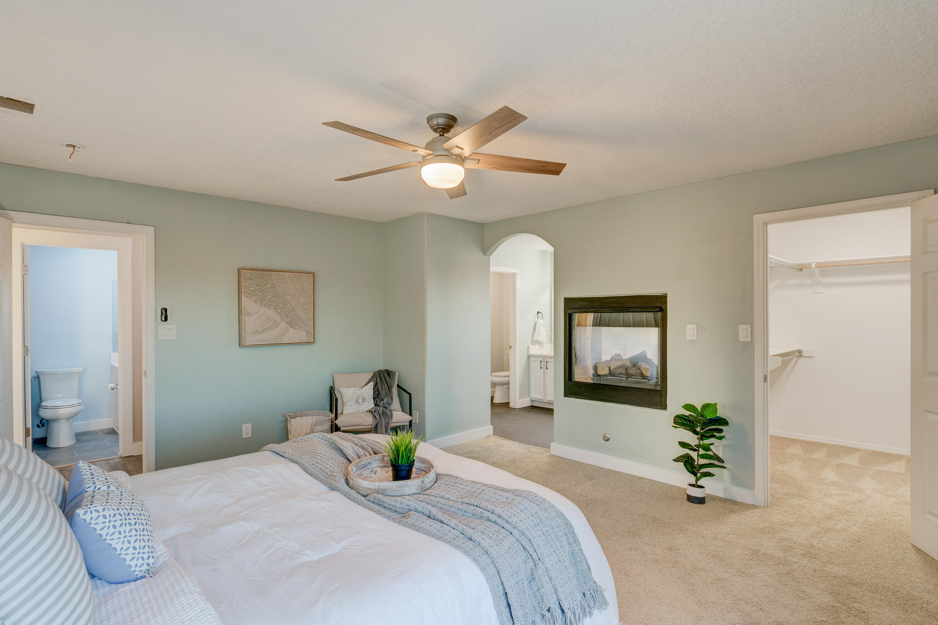 10416 Toscana Street NW