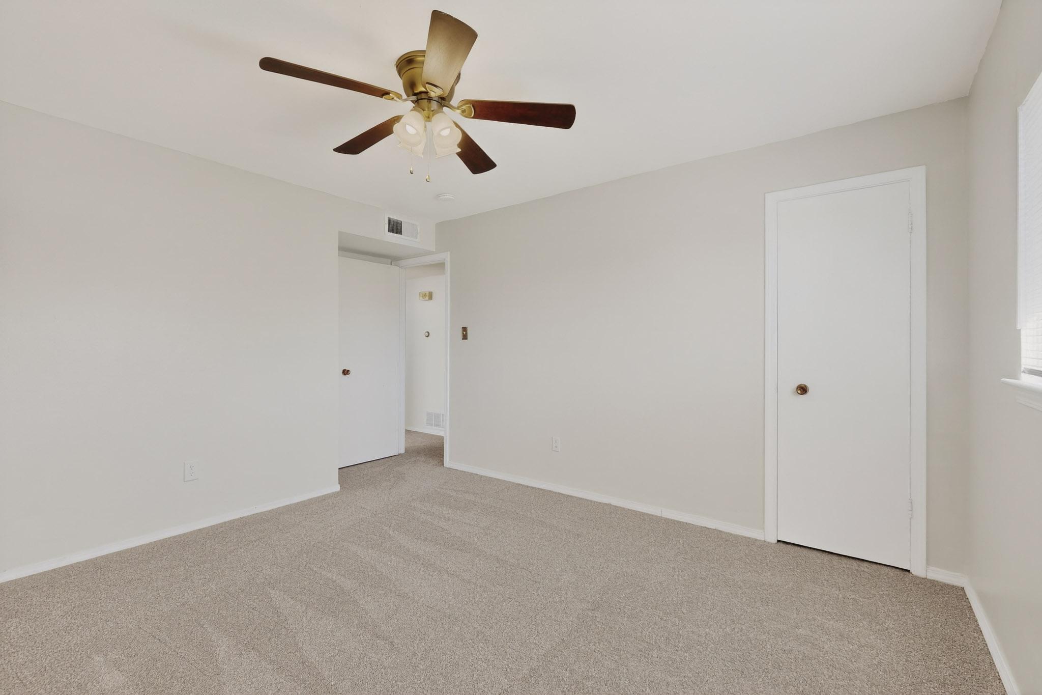 3804 Big Bend Road NE