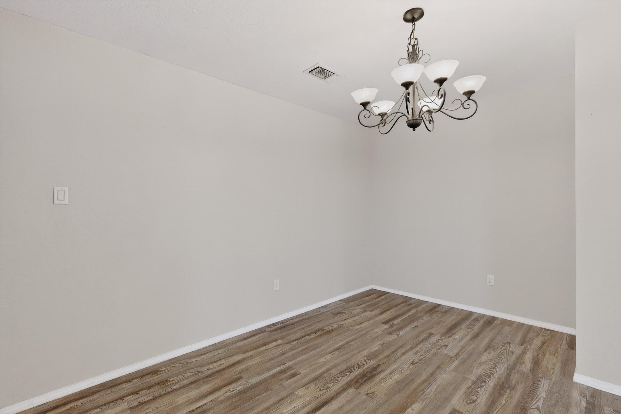 3804 Big Bend Road NE