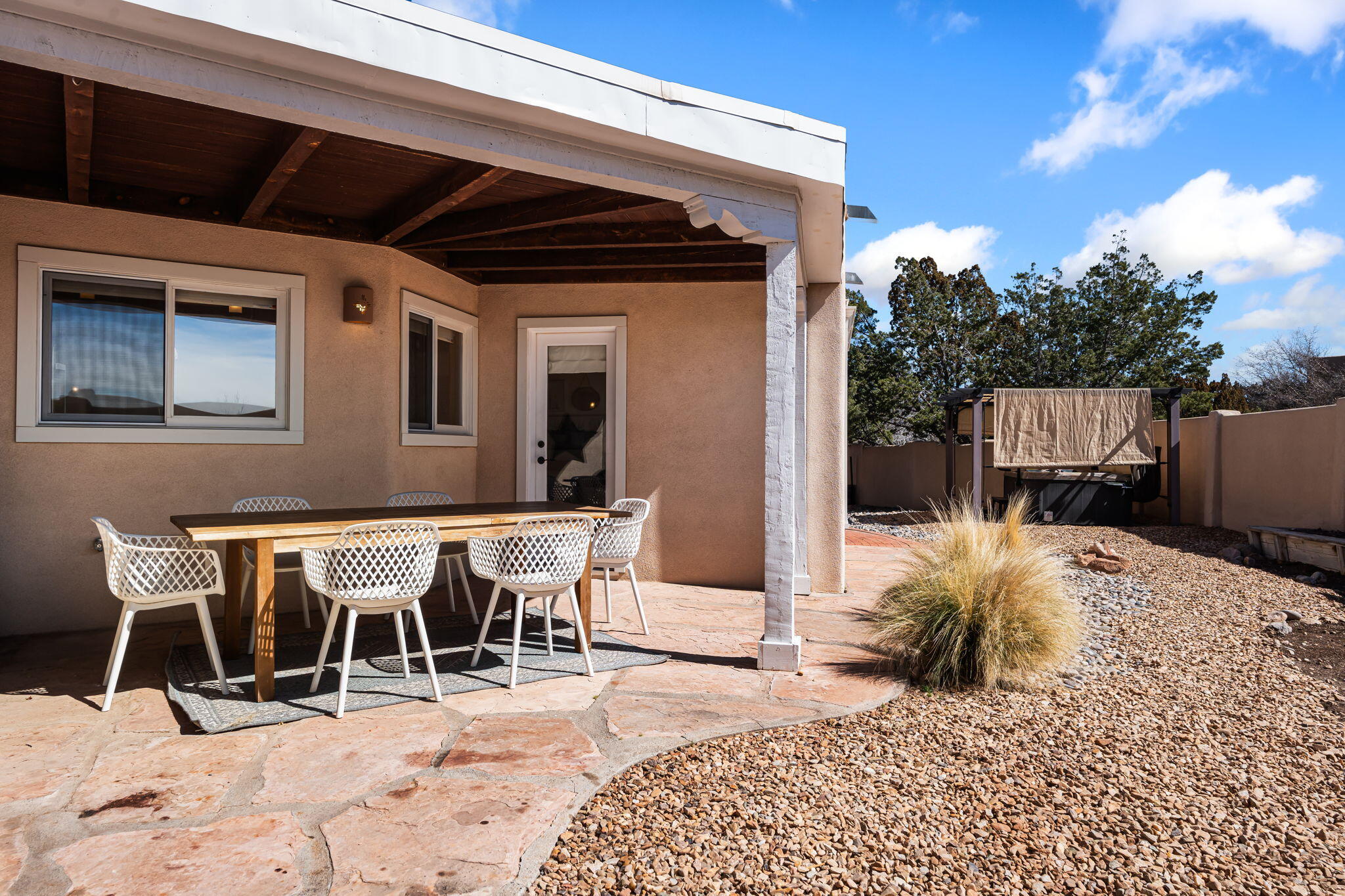 19 Roadrunner Trail