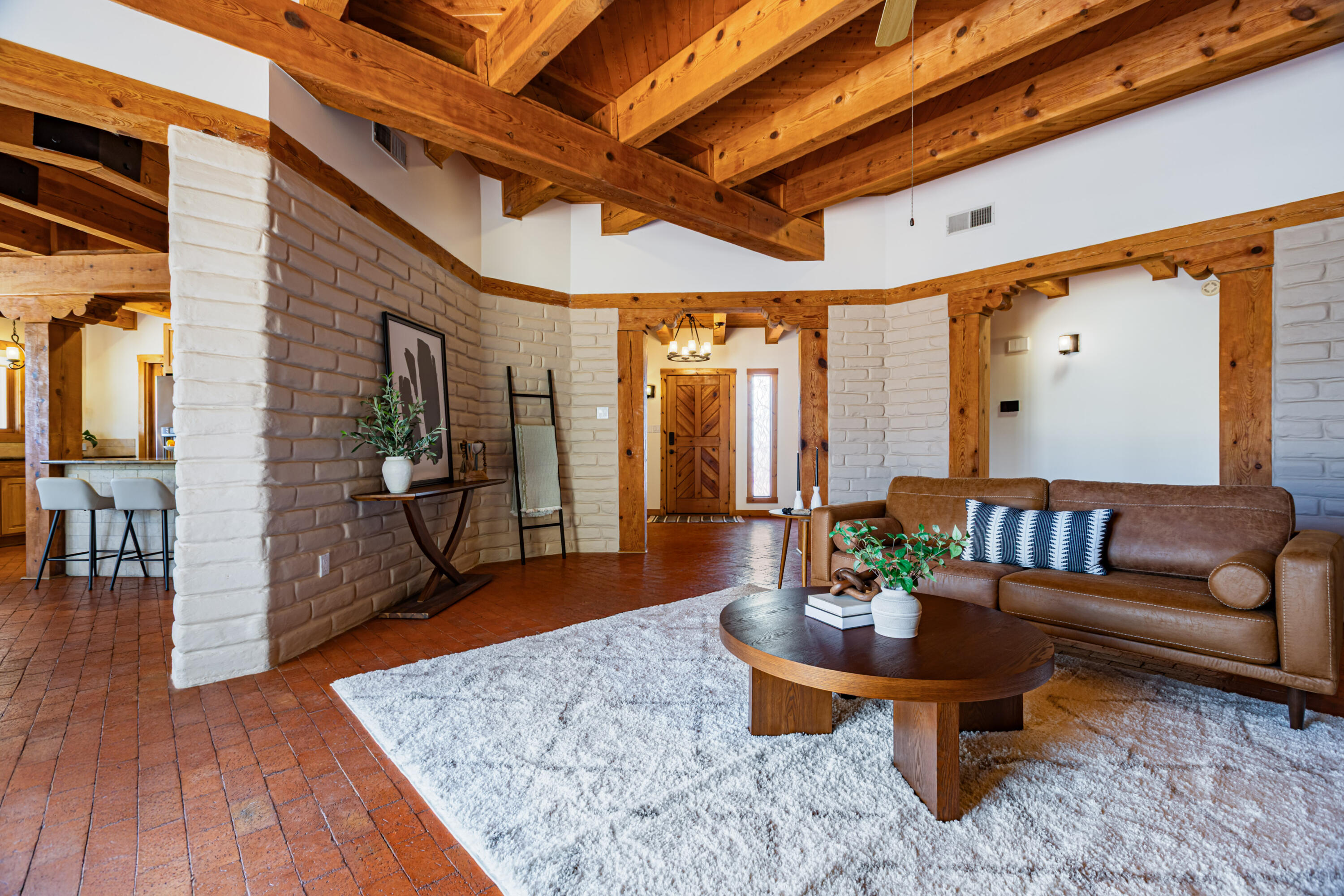 19 Roadrunner Trail