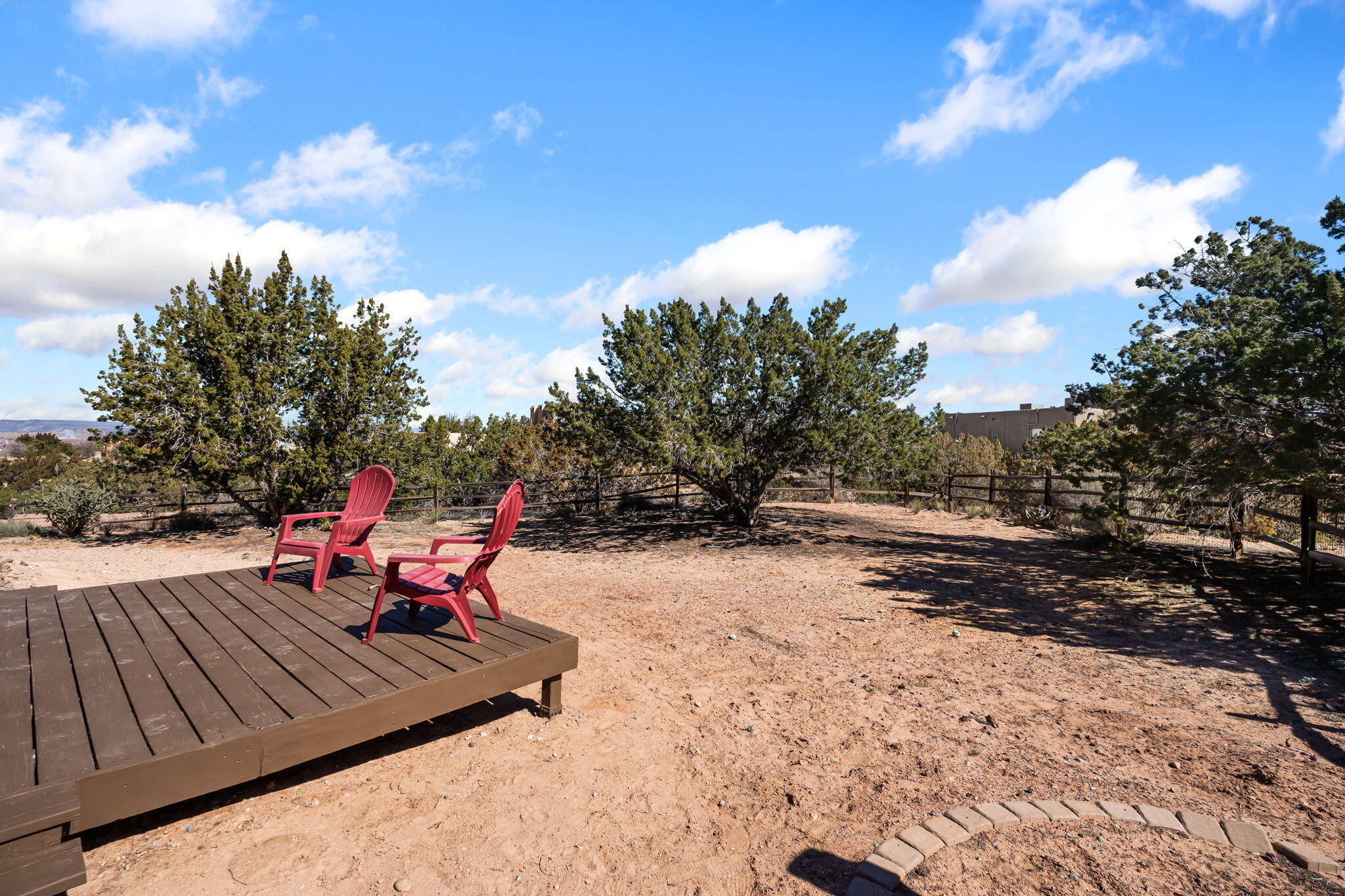 19 Roadrunner Trail
