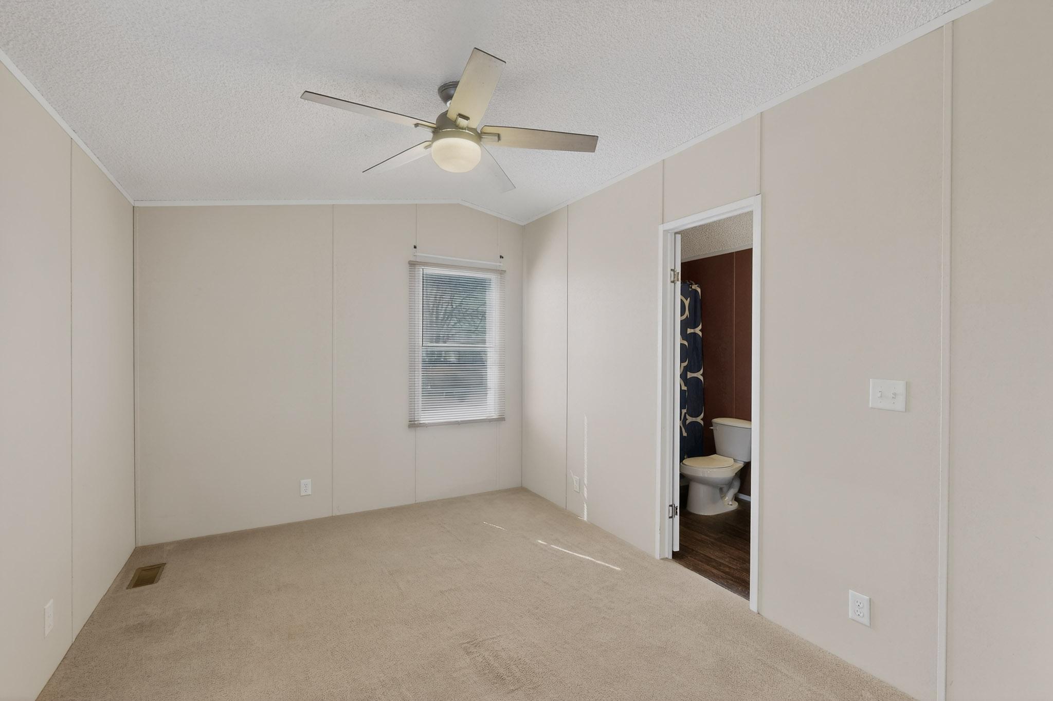 9509 Botts Street SE