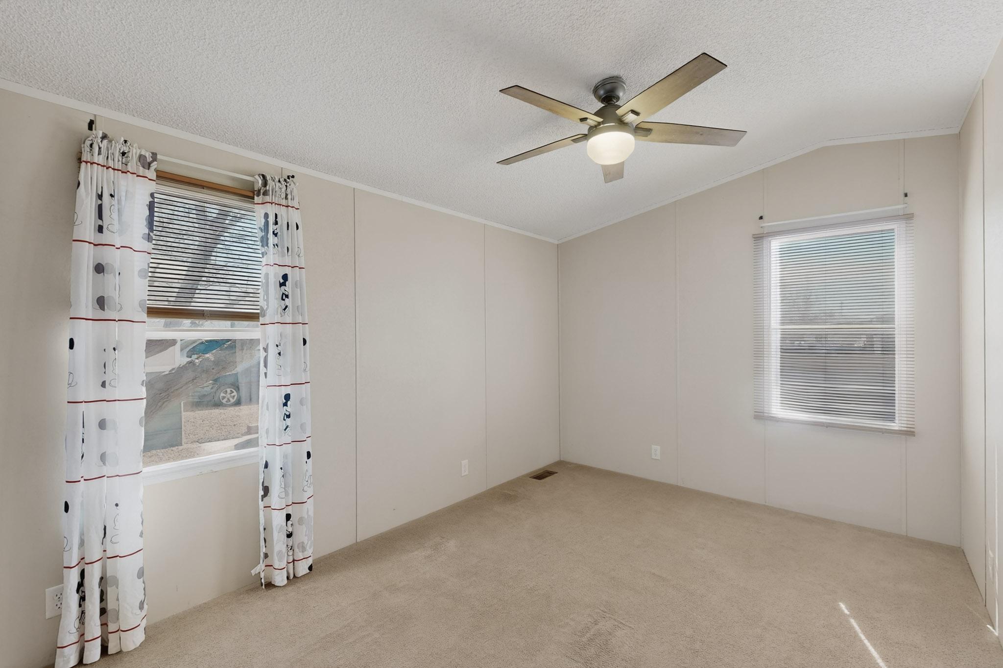 9509 Botts Street SE