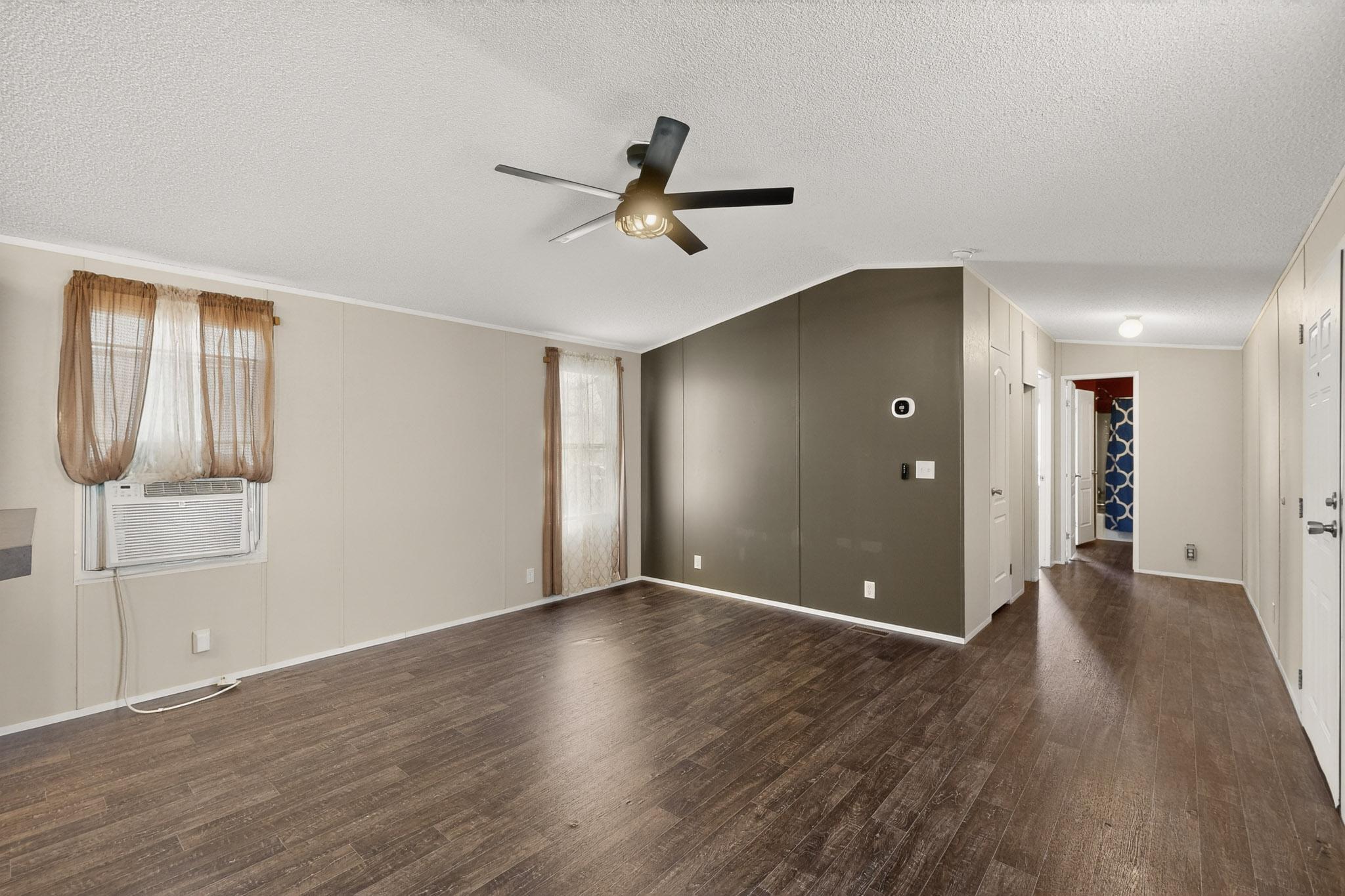 9509 Botts Street SE