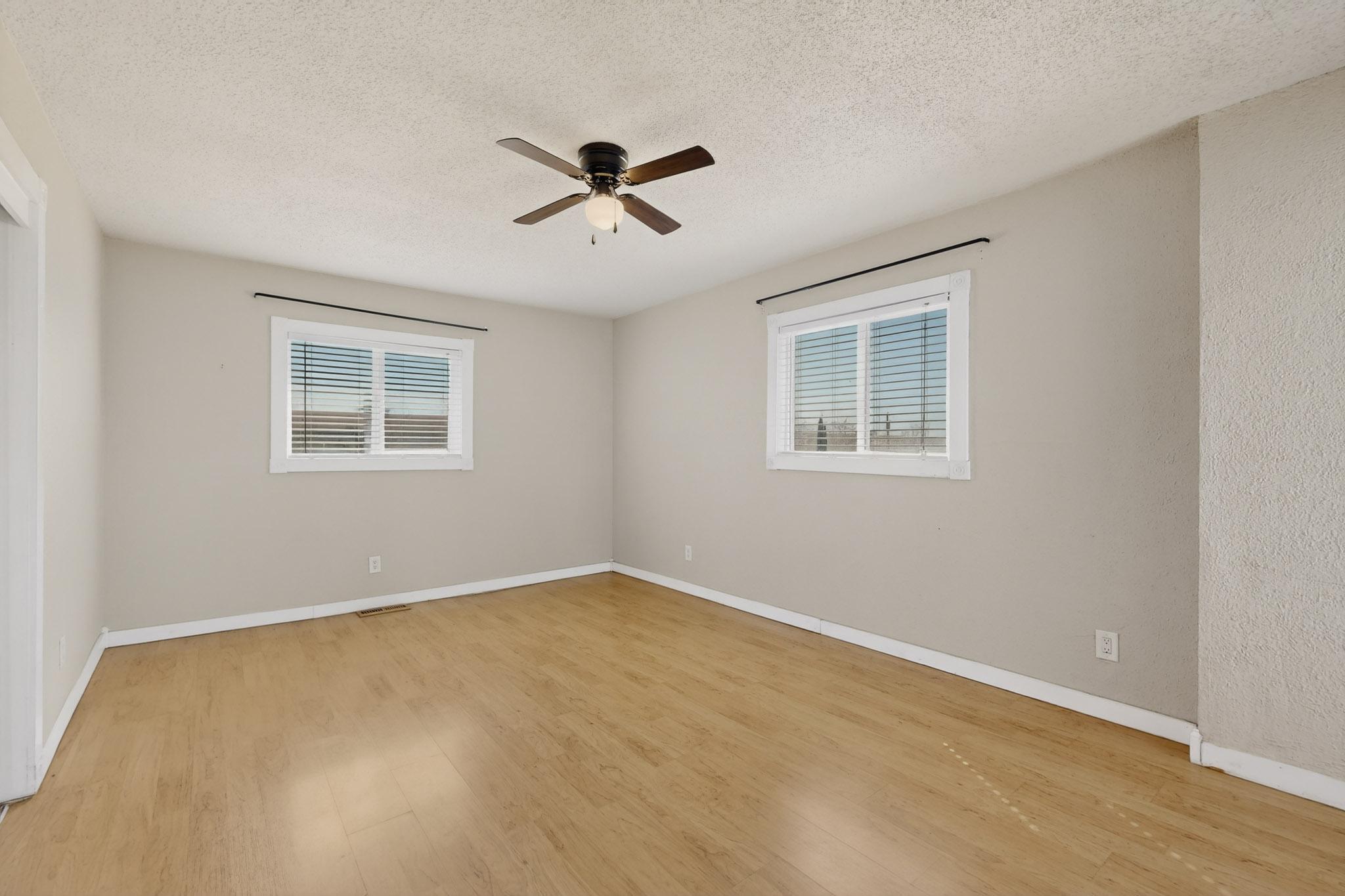 348 Cutler Avenue NE