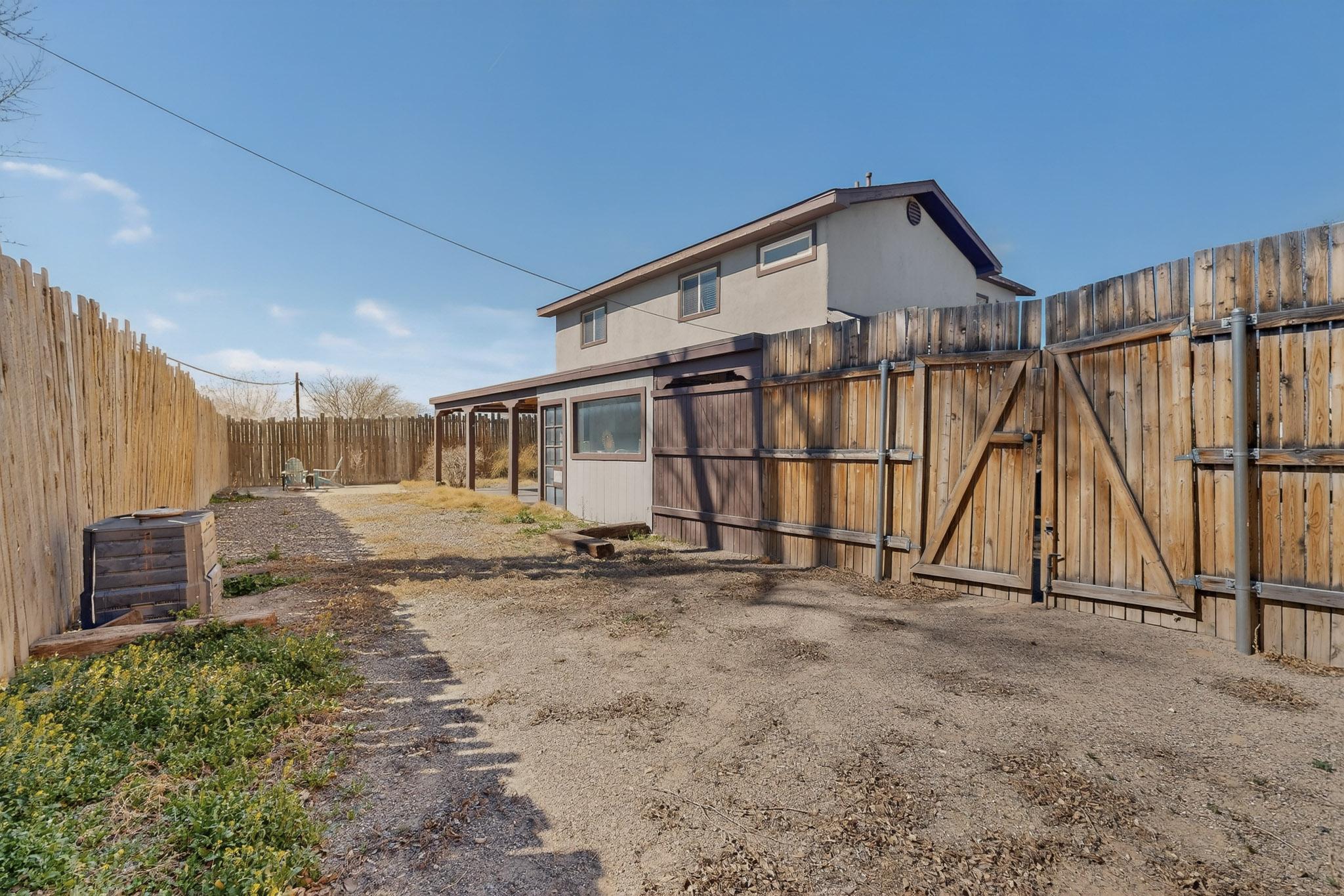 348 Cutler Avenue NE