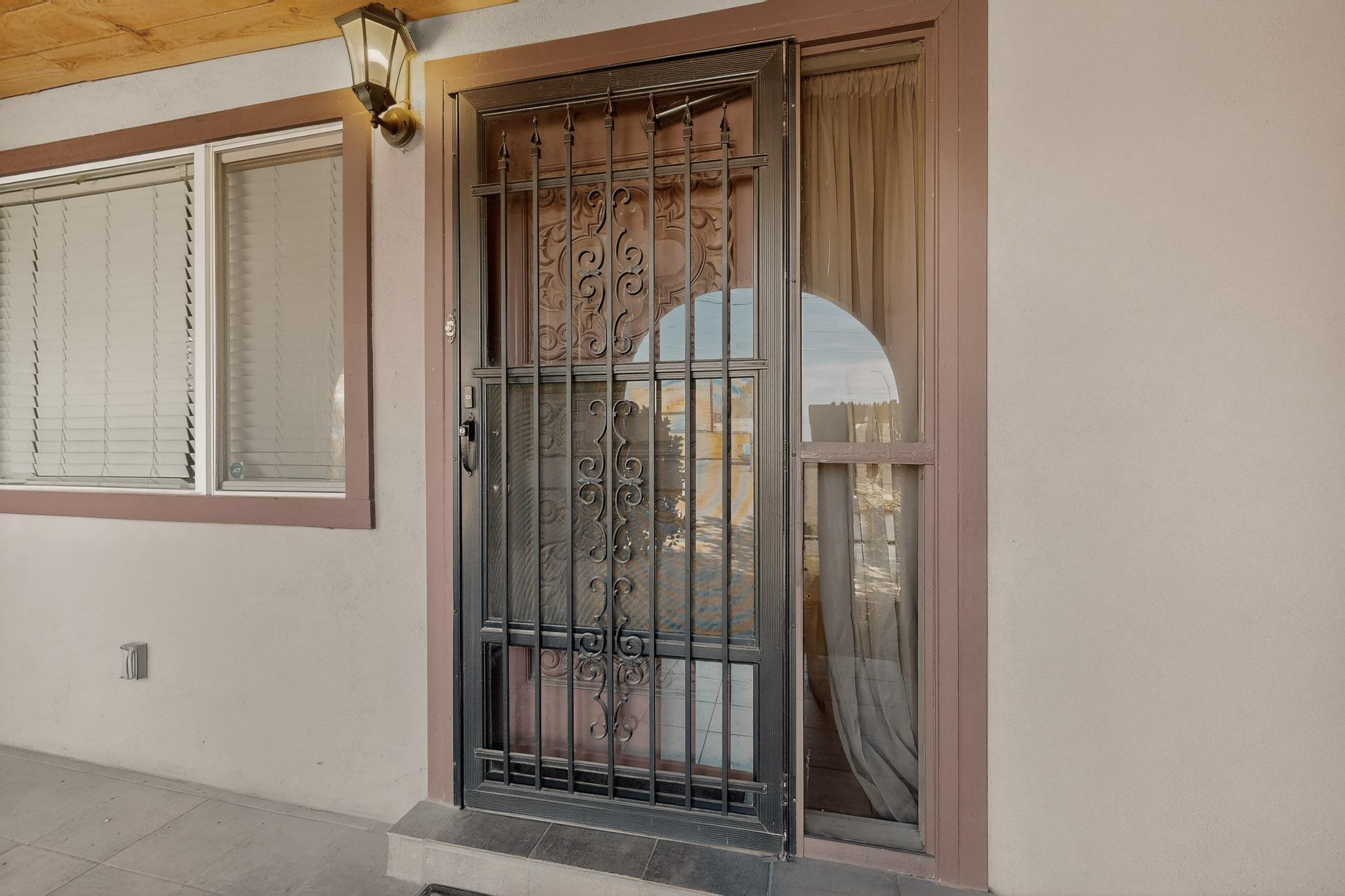 348 Cutler Avenue NE