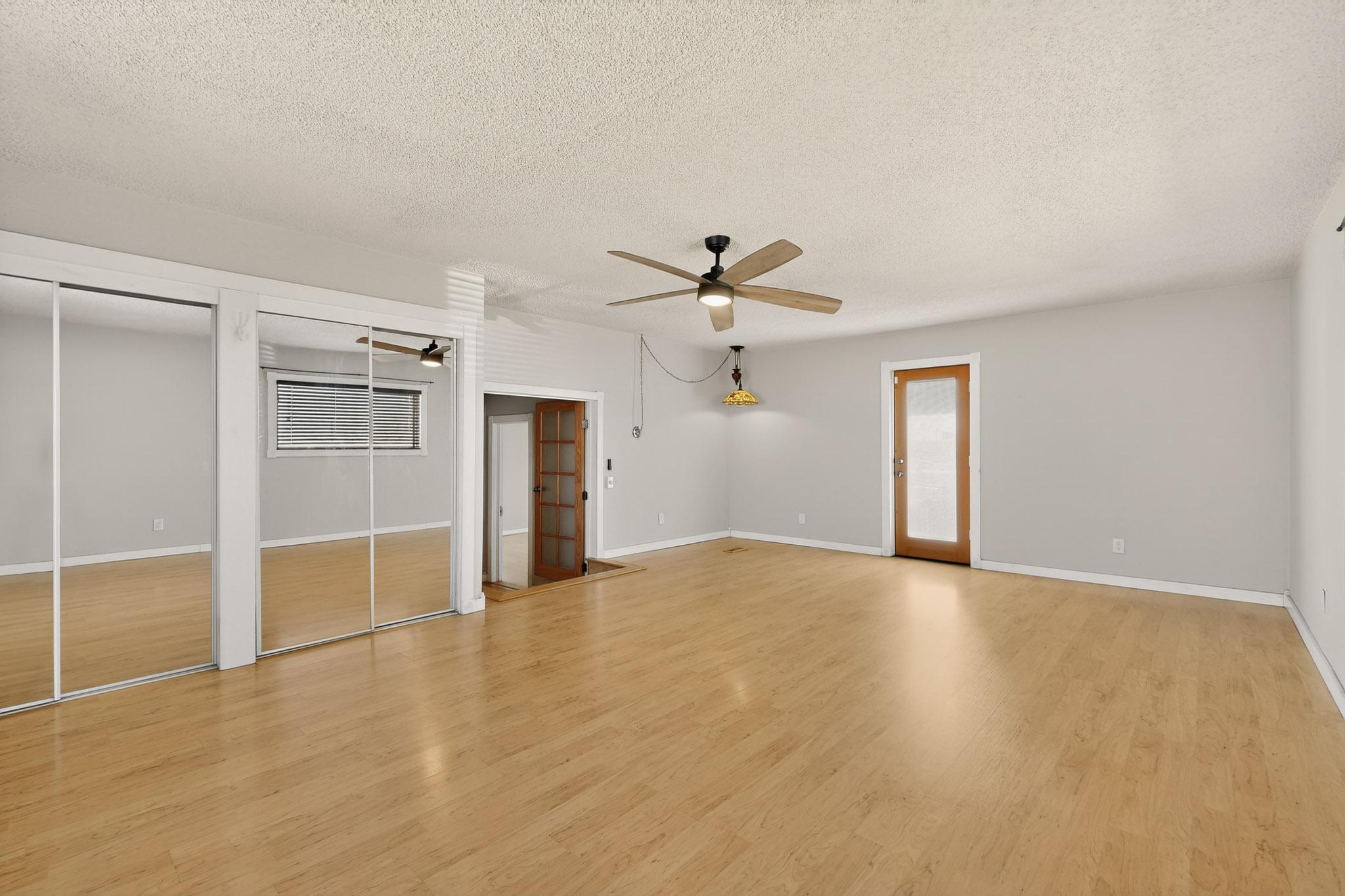 348 Cutler Avenue NE