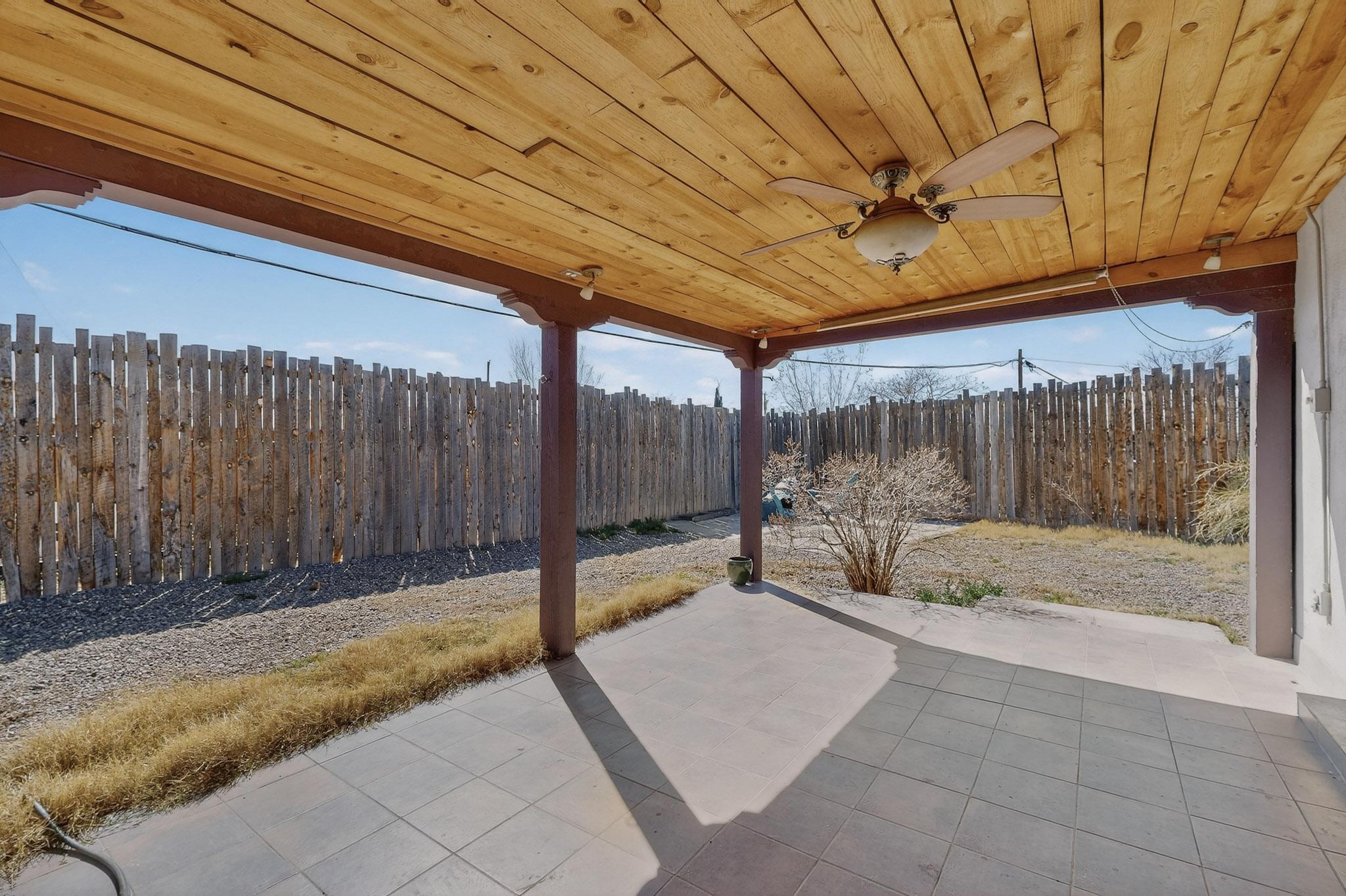 348 Cutler Avenue NE