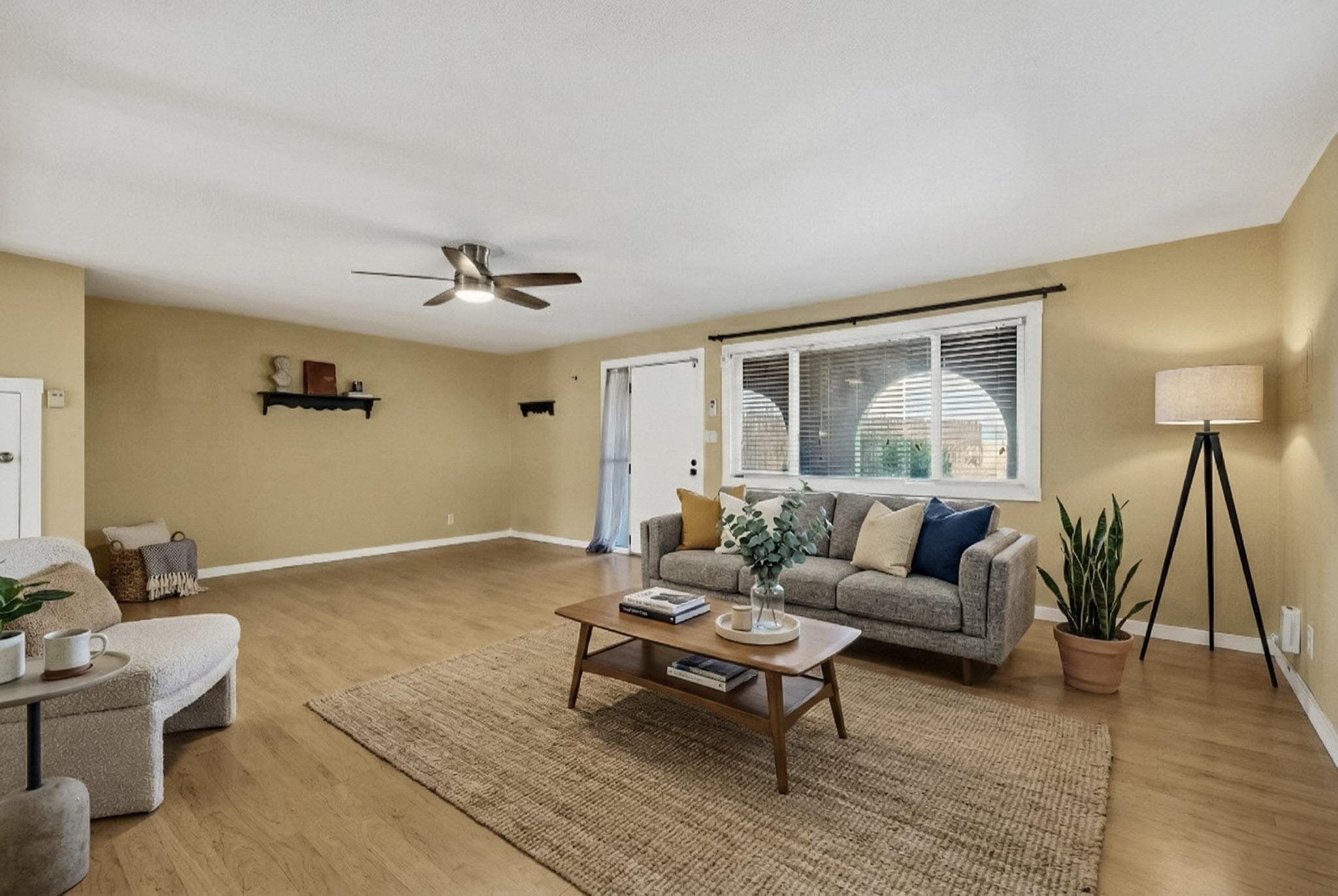 348 Cutler Avenue NE