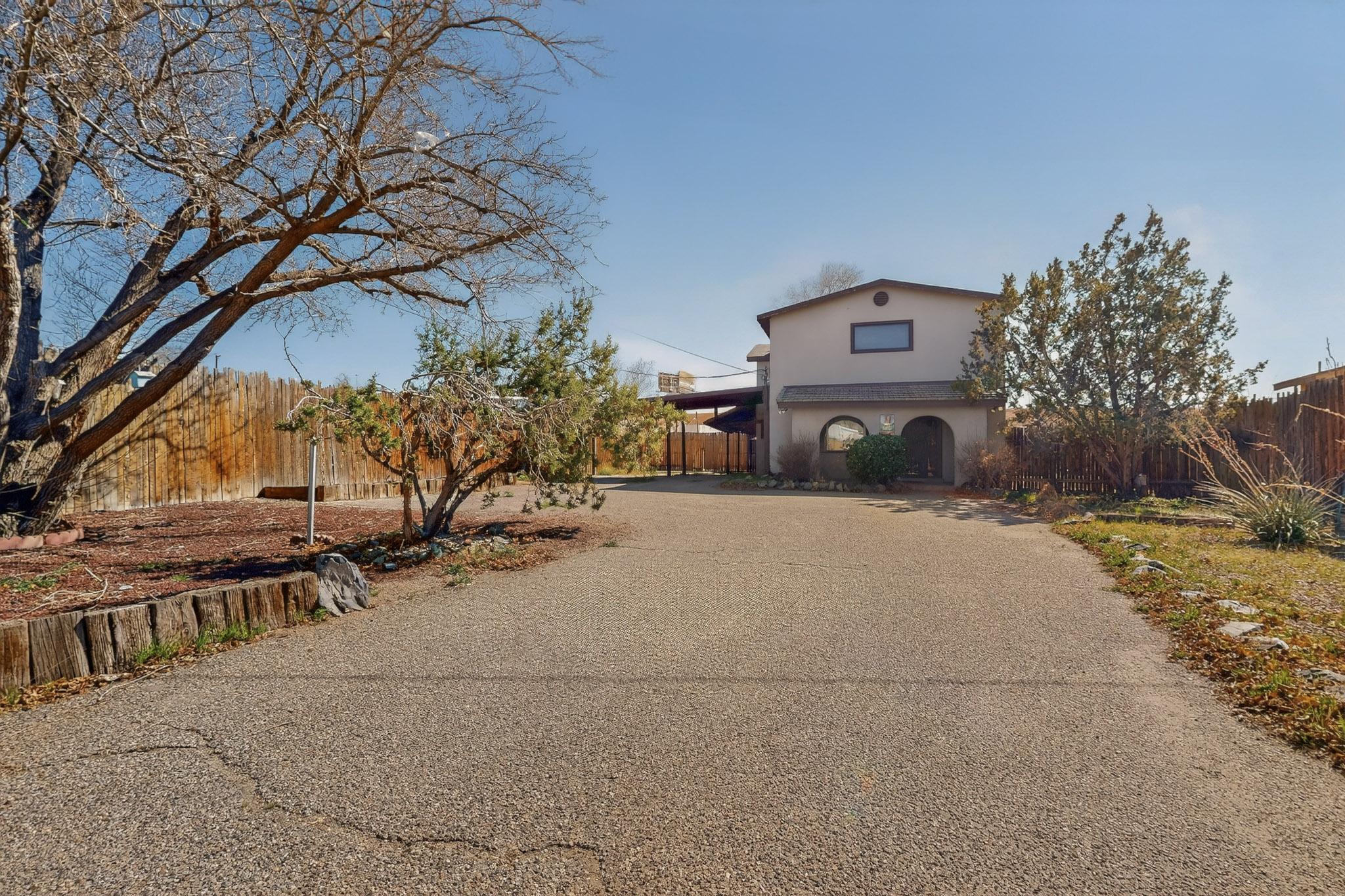 348 Cutler Avenue NE