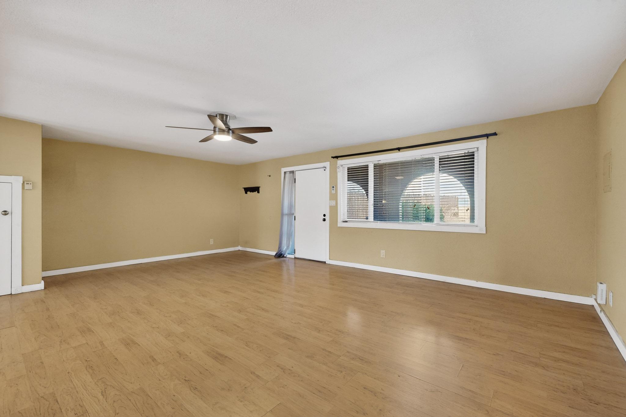 348 Cutler Avenue NE