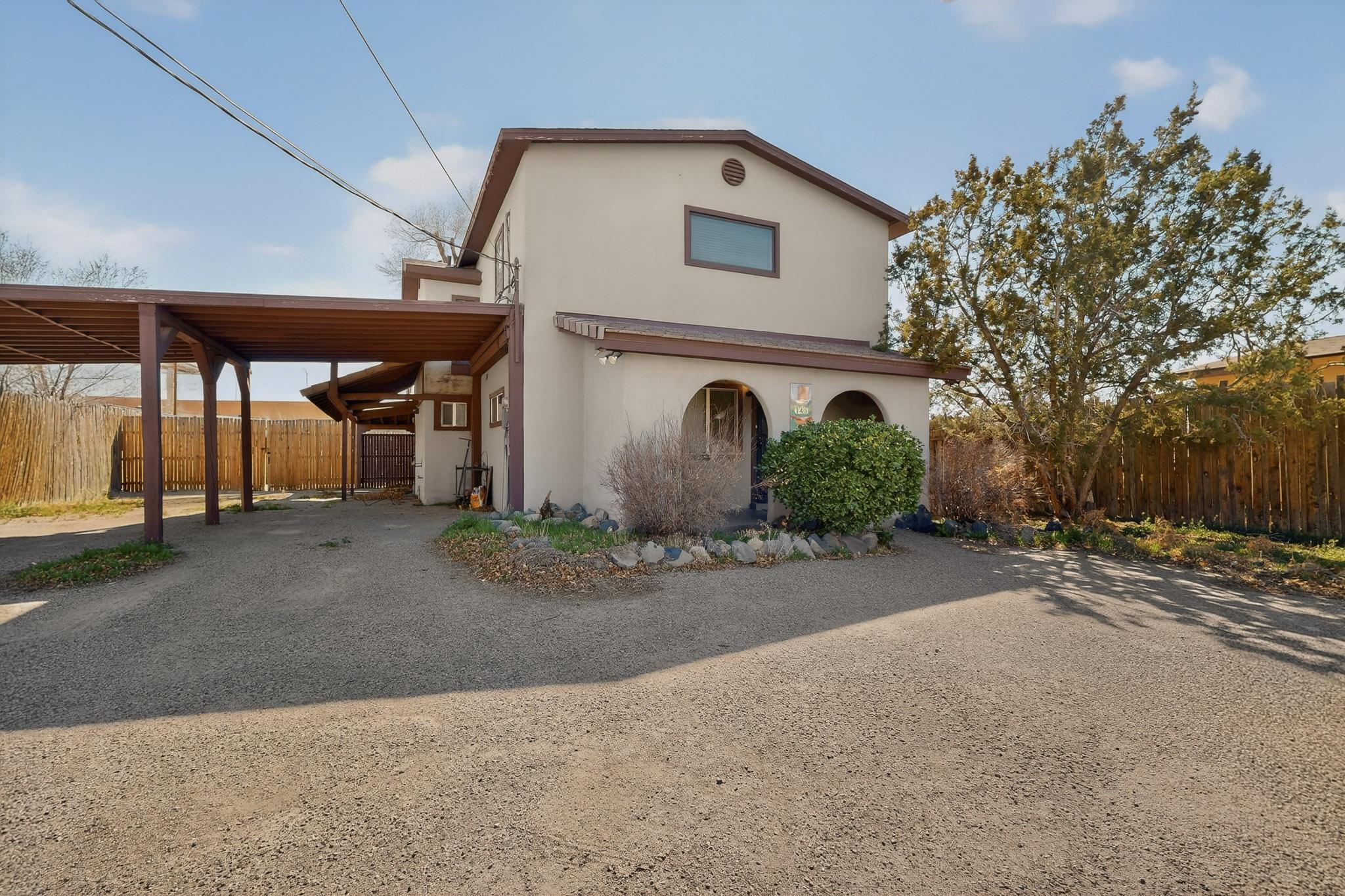 348 Cutler Avenue NE