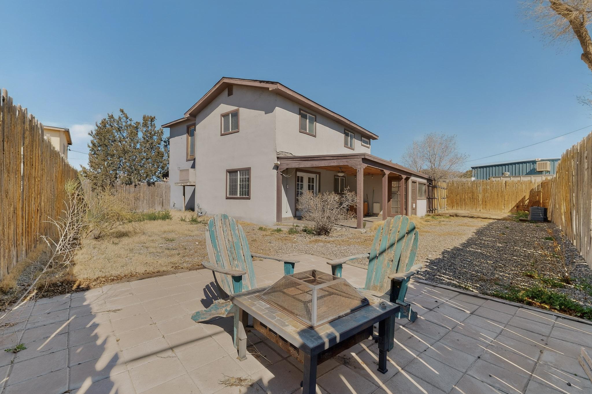 348 Cutler Avenue NE