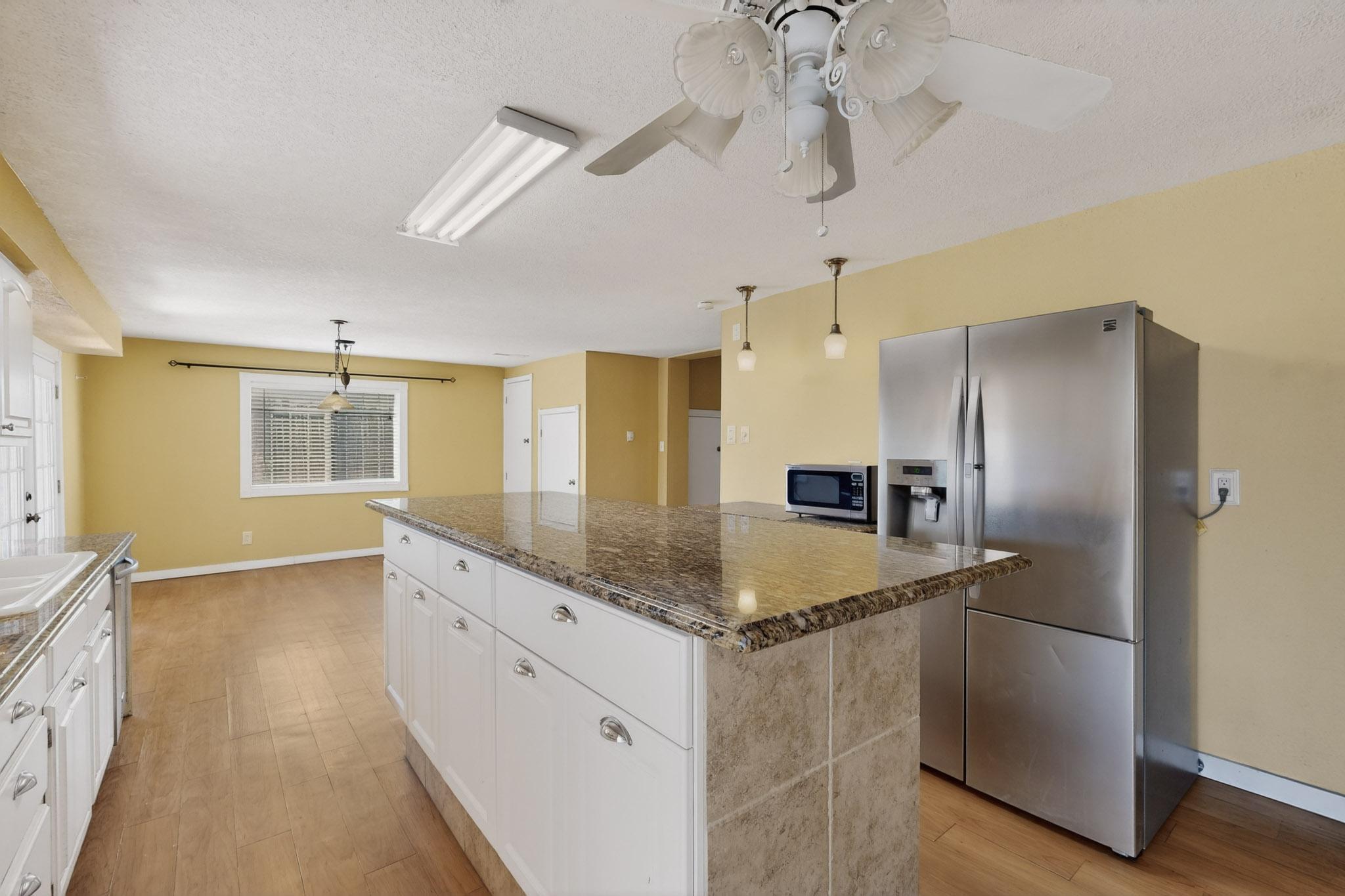 348 Cutler Avenue NE