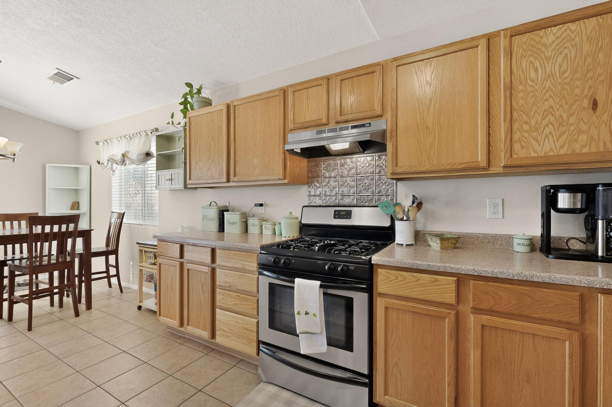 65 Rosa Avenue SW