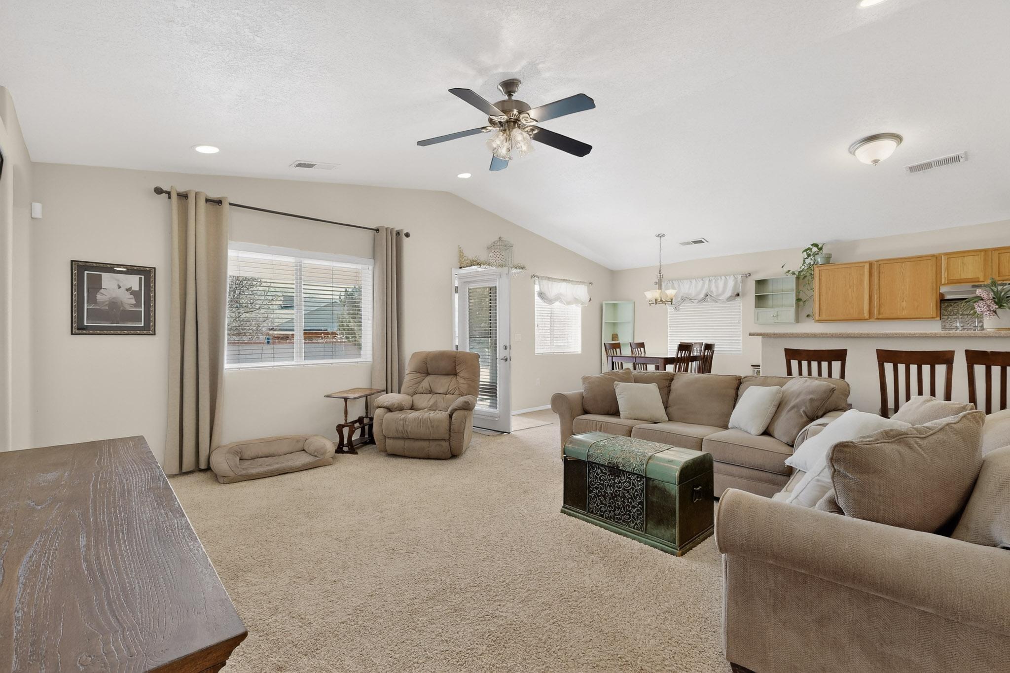 65 Rosa Avenue SW