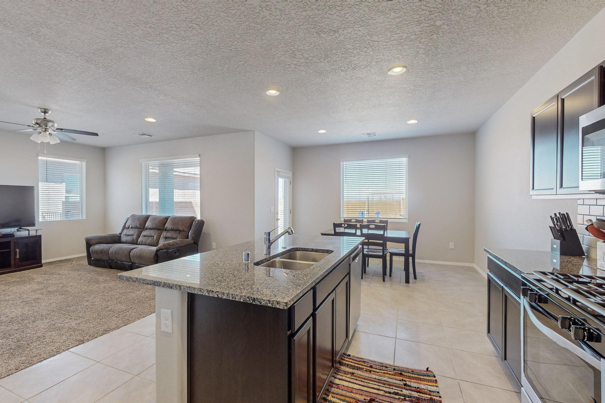 4843 Blackburn Road NE