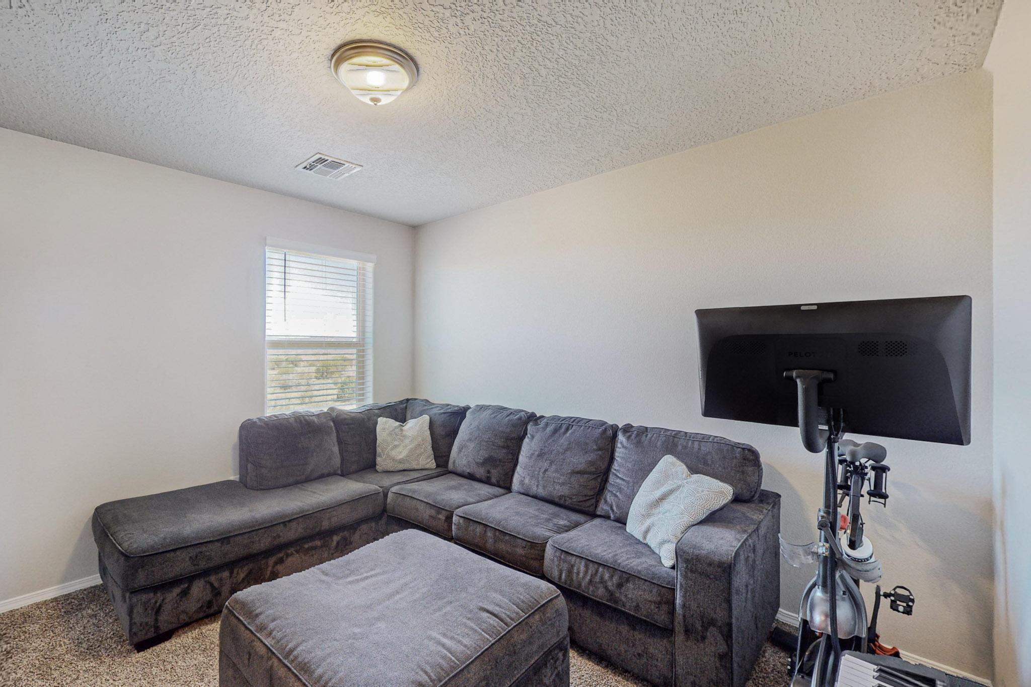 4843 Blackburn Road NE