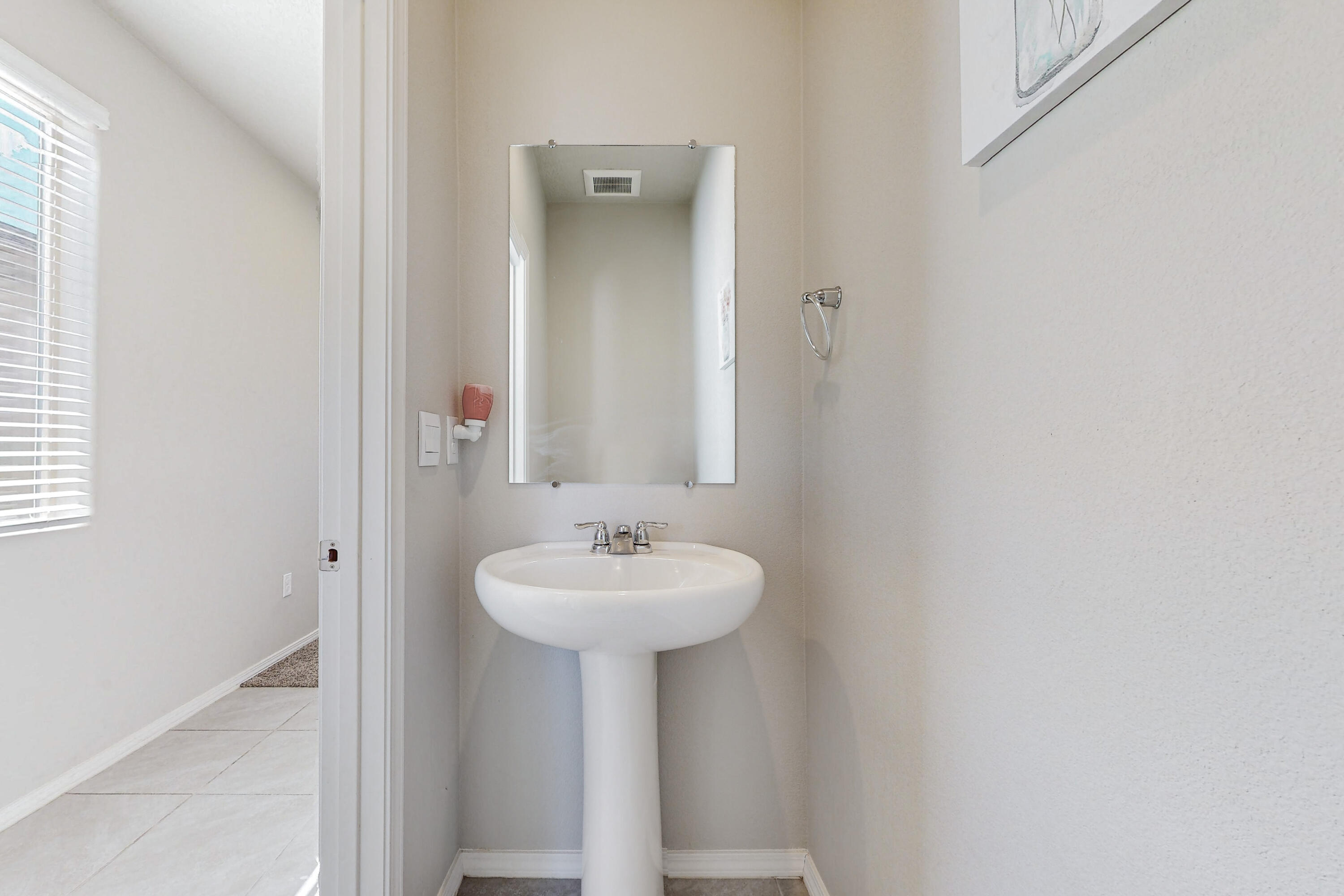 4843 Blackburn Road NE