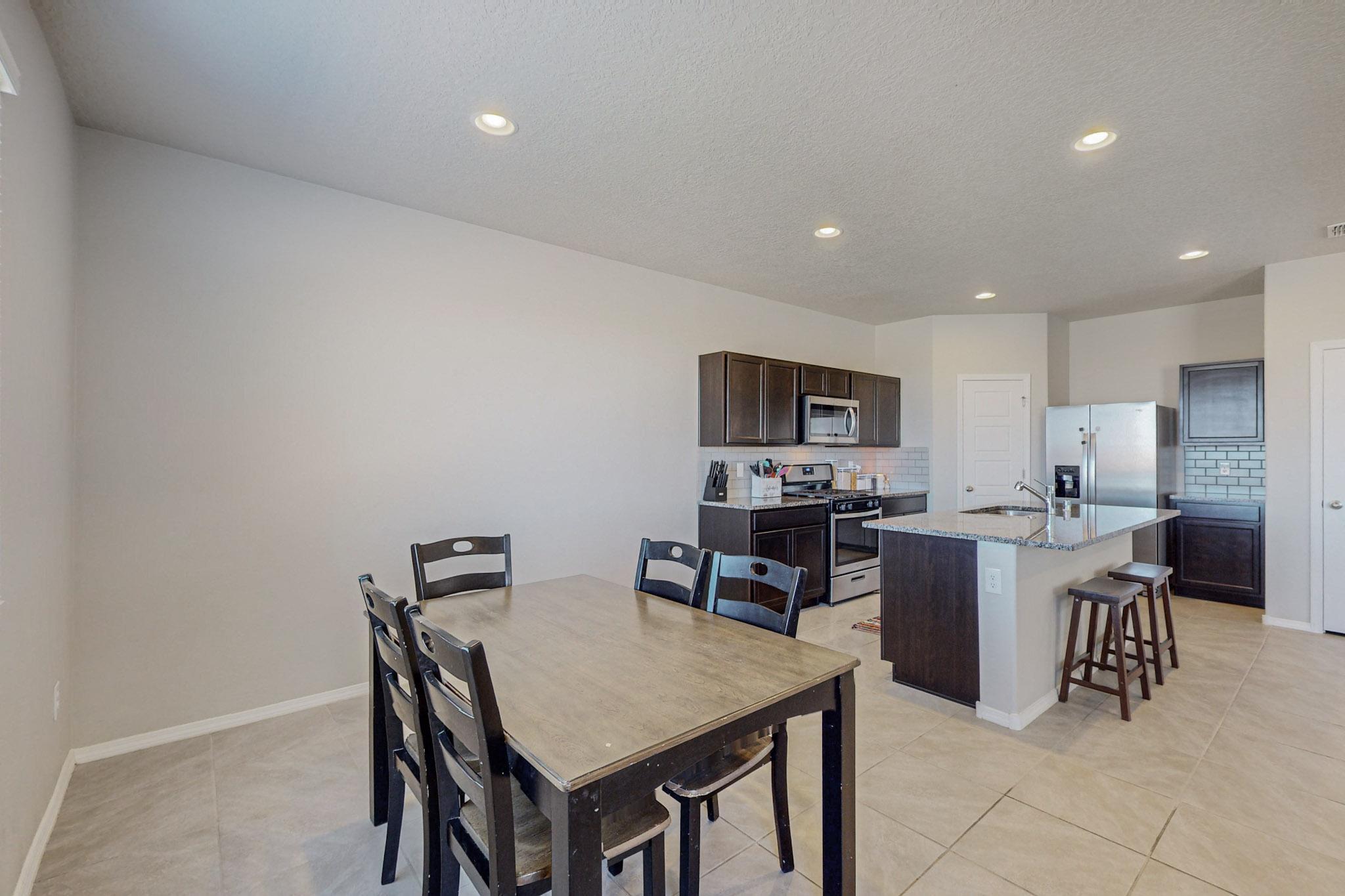 4843 Blackburn Road NE