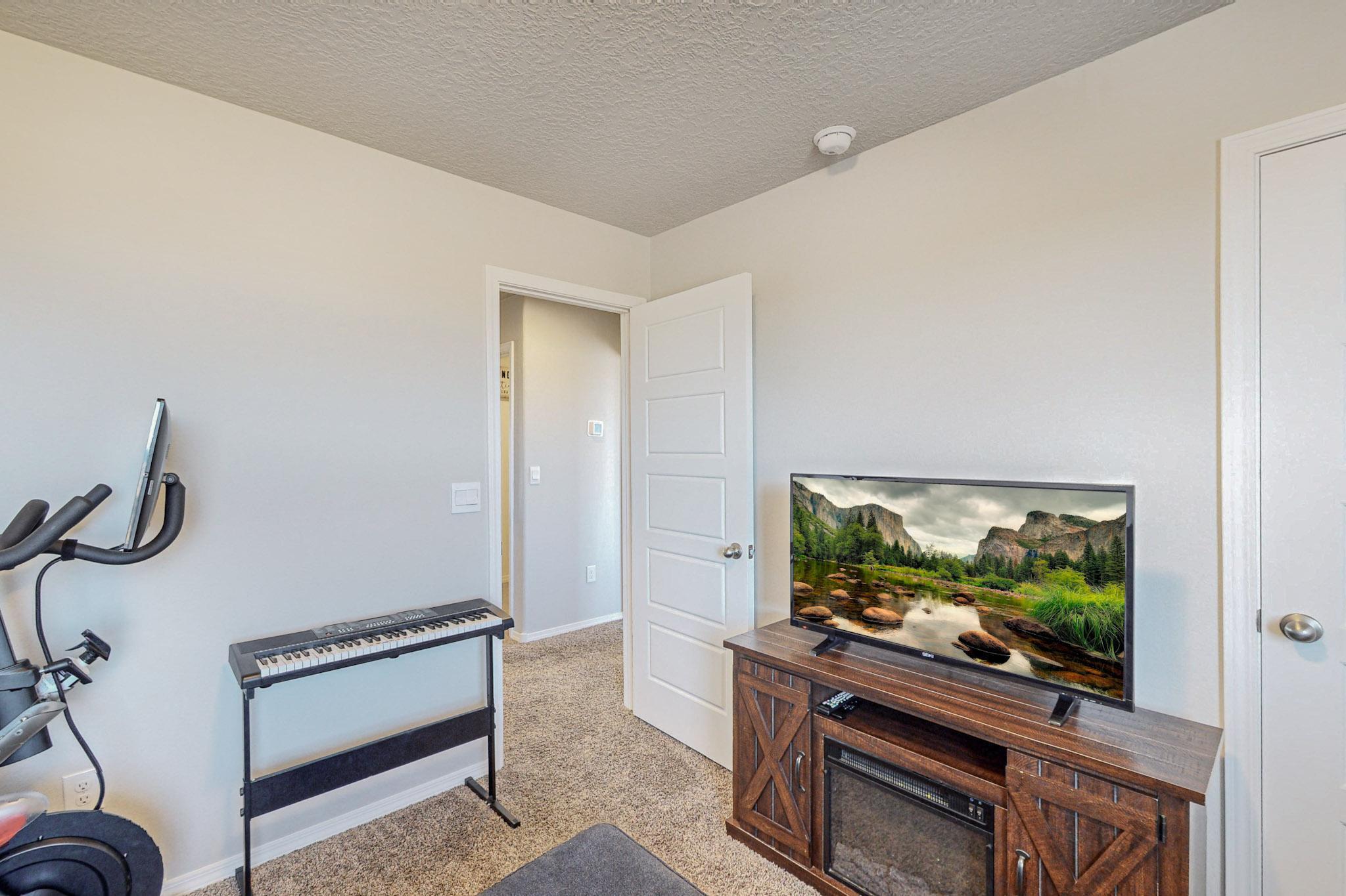 4843 Blackburn Road NE