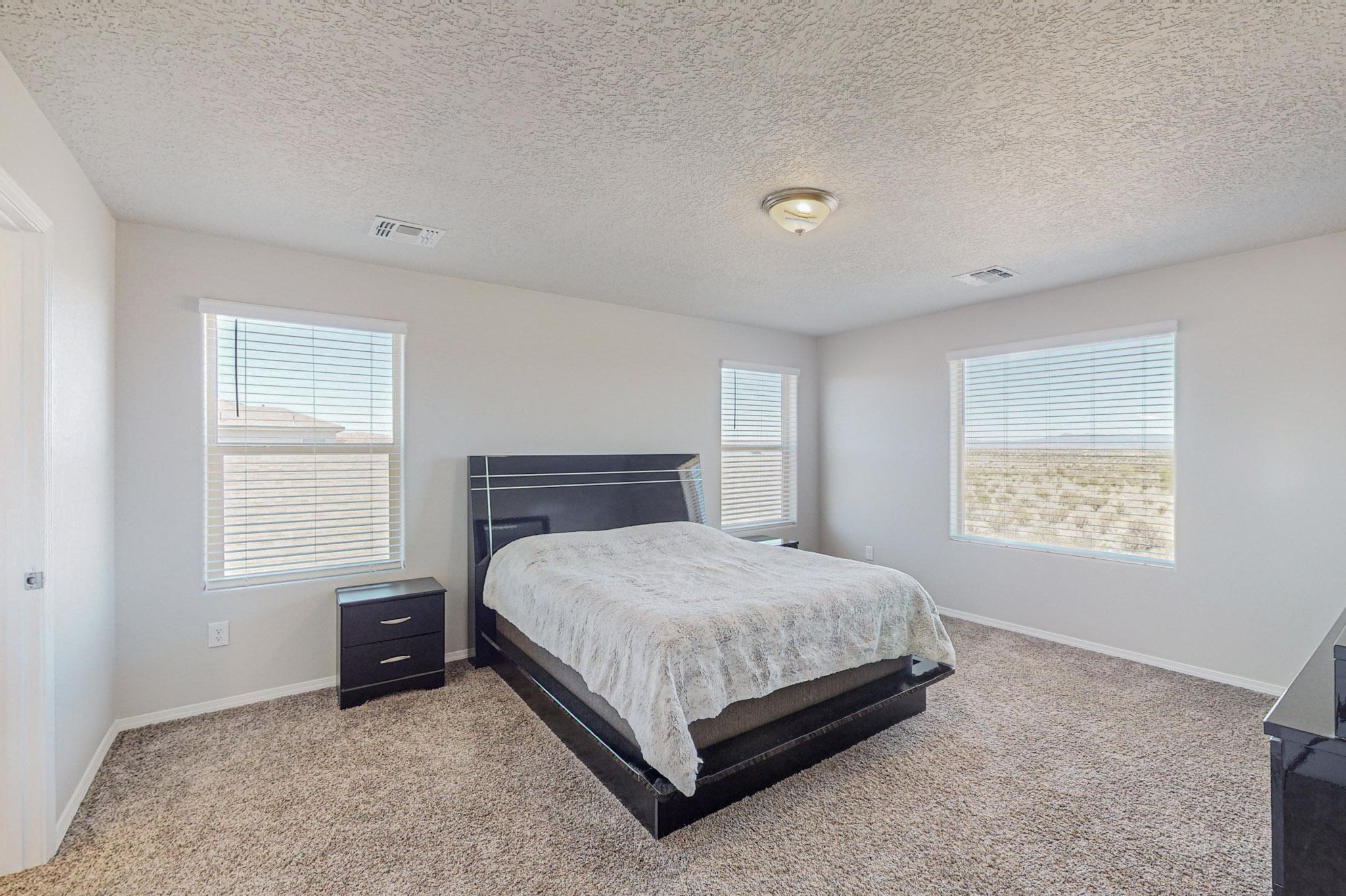 4843 Blackburn Road NE