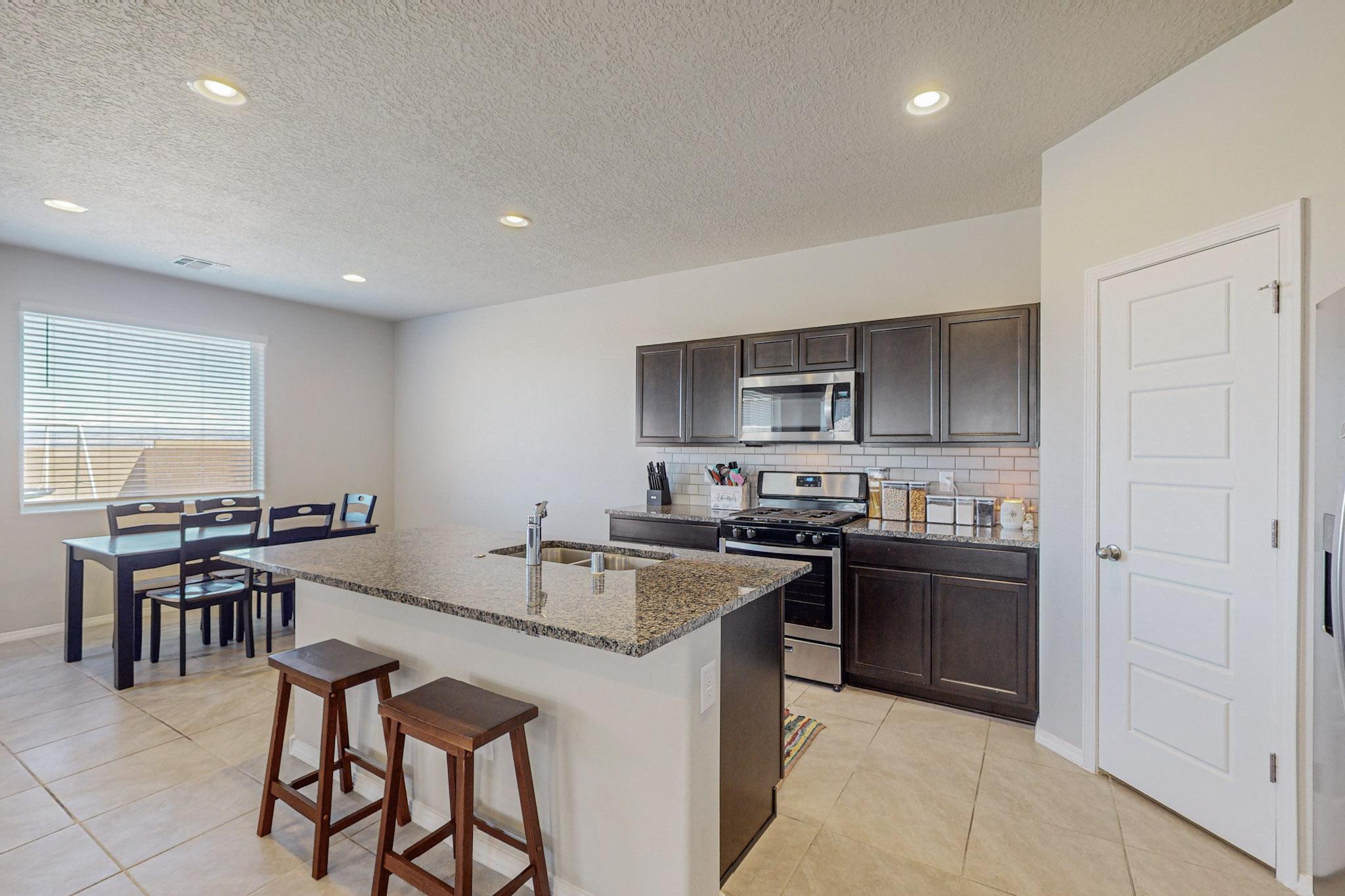 4843 Blackburn Road NE