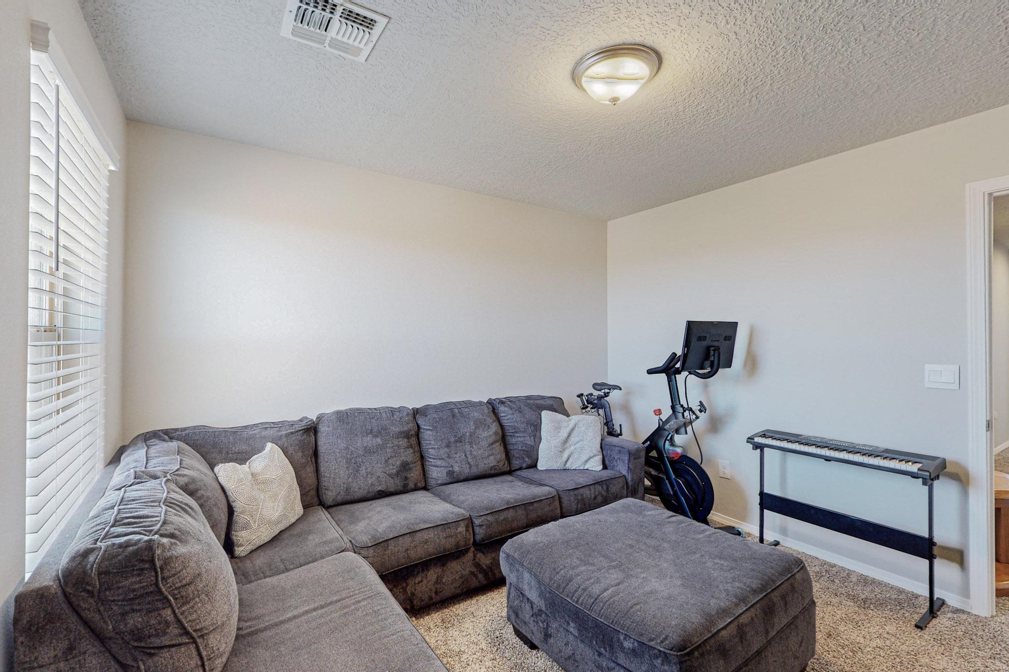 4843 Blackburn Road NE