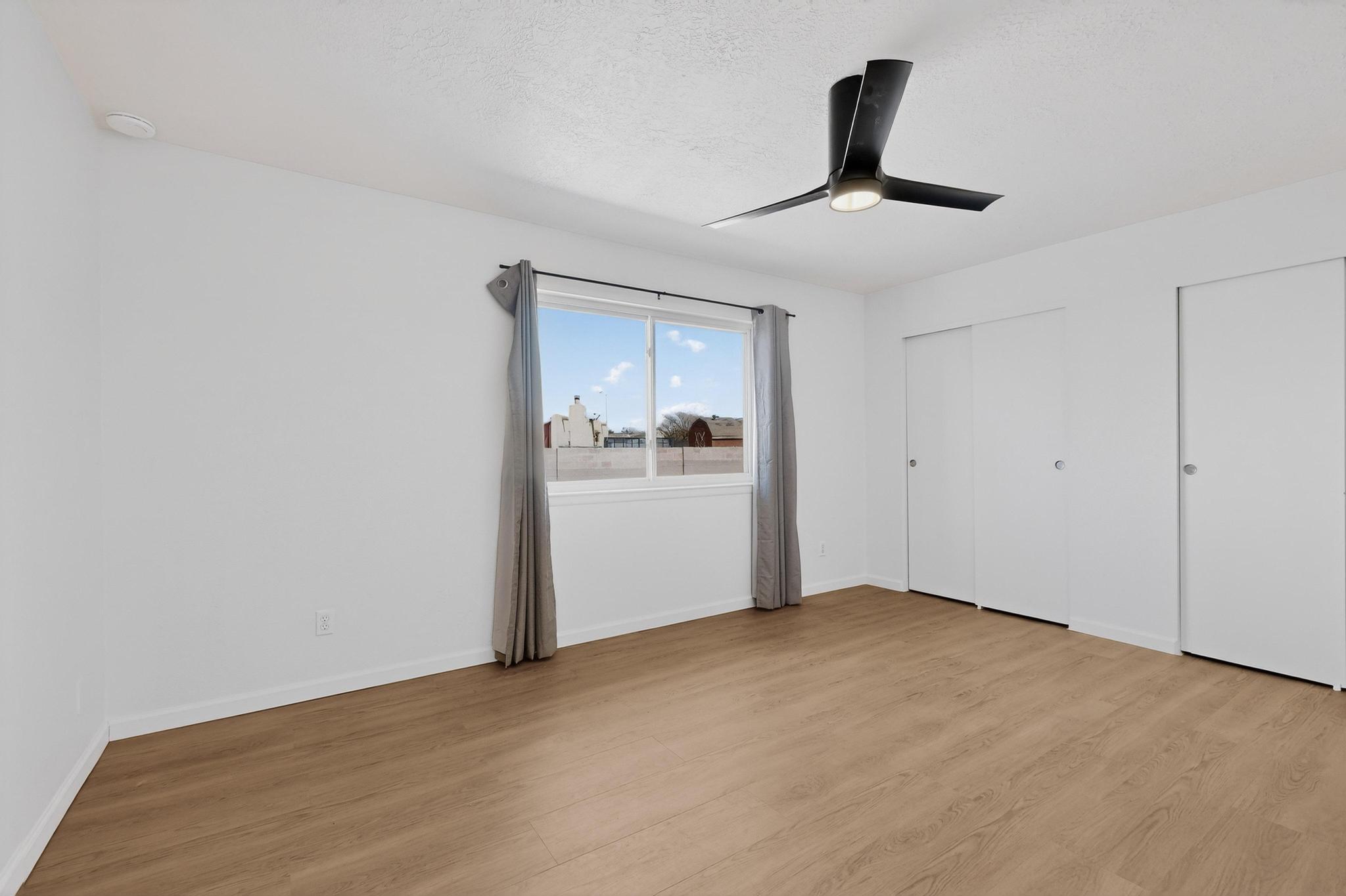 5005 Goldenthread Drive NE