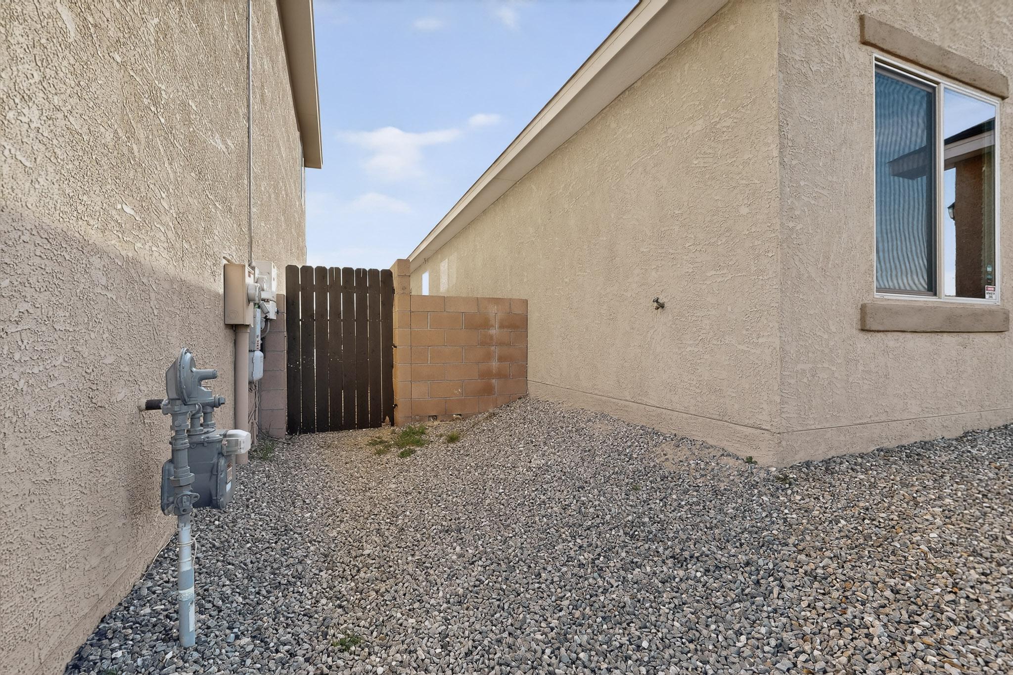 10040 Farinosa Avenue SW