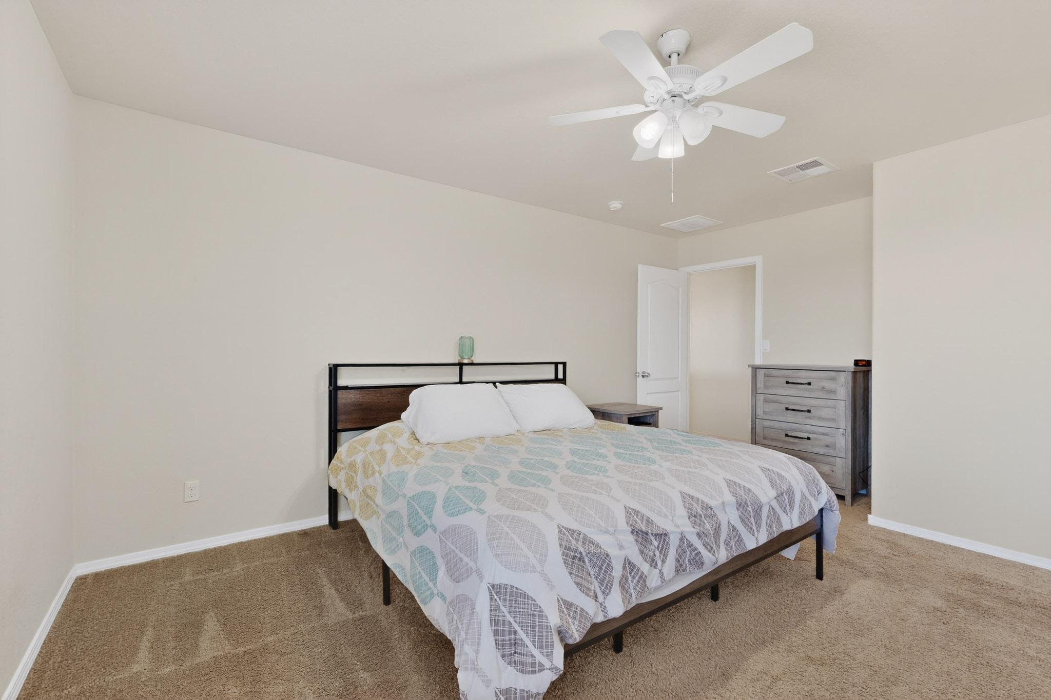 10040 Farinosa Avenue SW